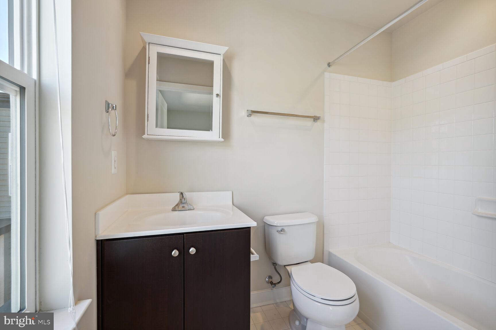 EYA ARTS DISTRICT - Residential