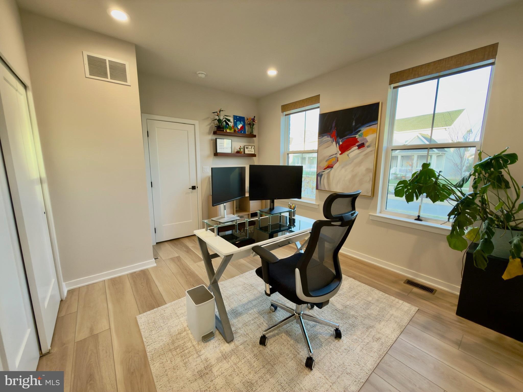 BRIGHTON -HAMLET 4 - Residential