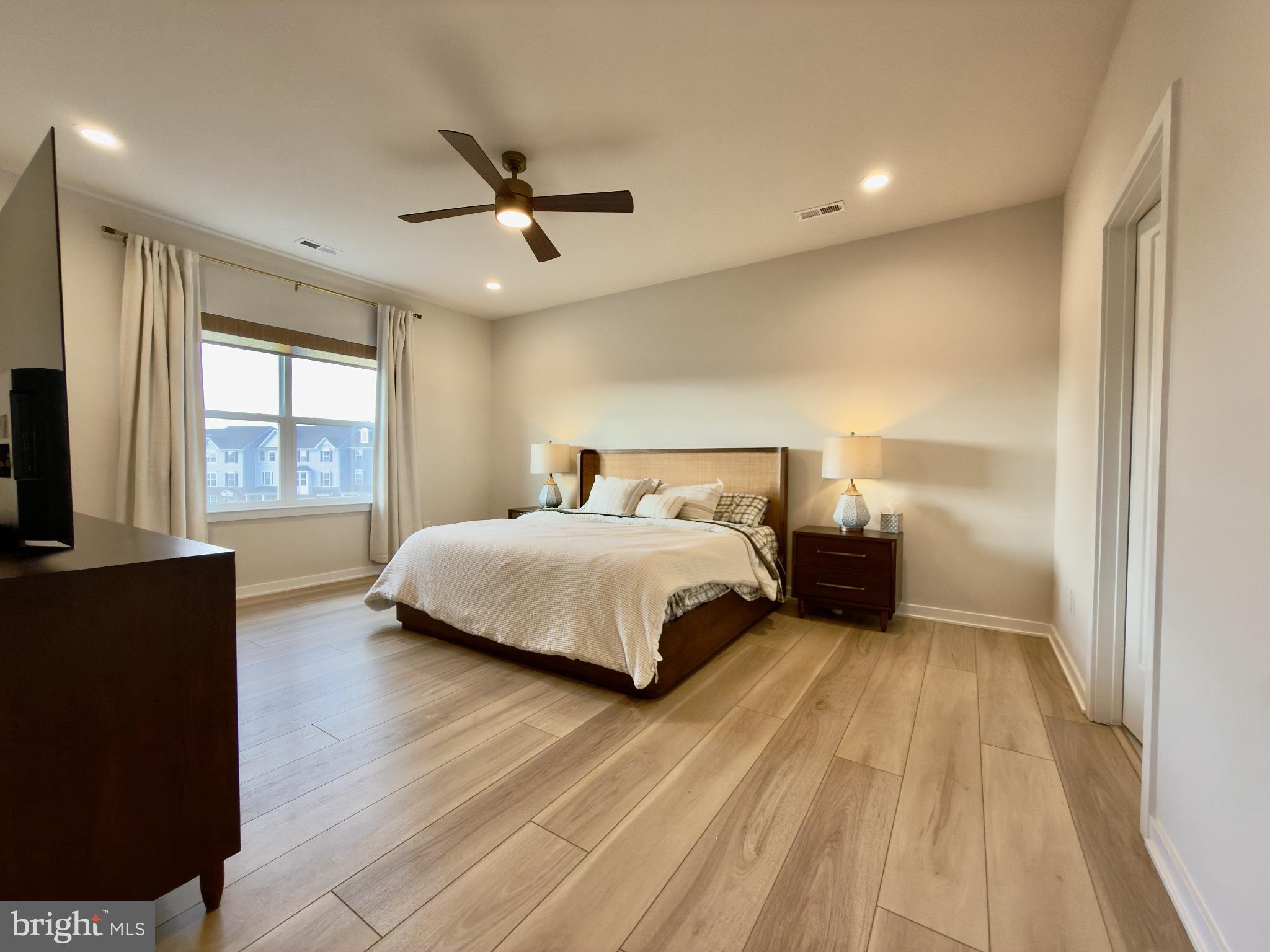 BRIGHTON -HAMLET 4 - Residential