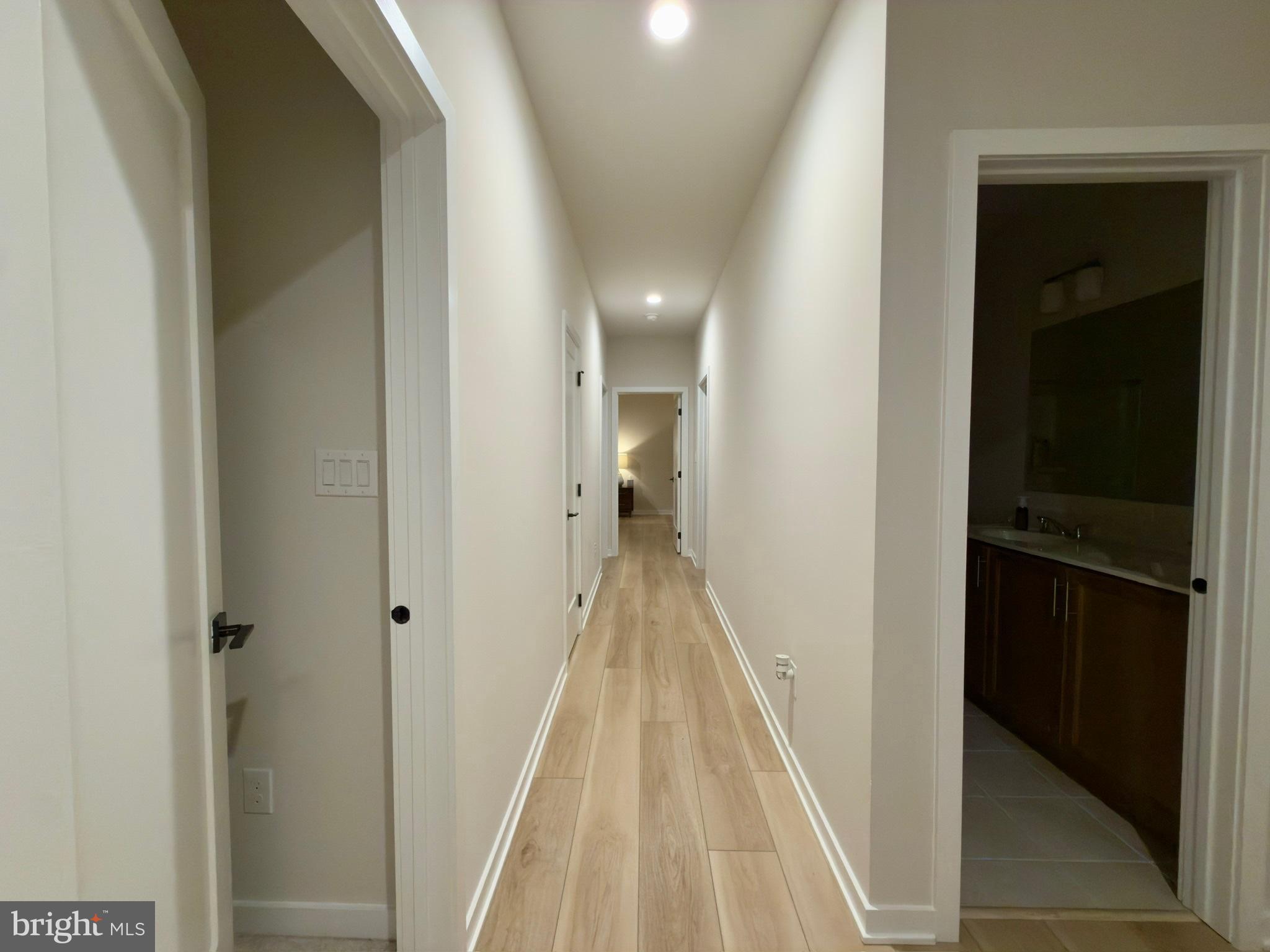 BRIGHTON -HAMLET 4 - Residential