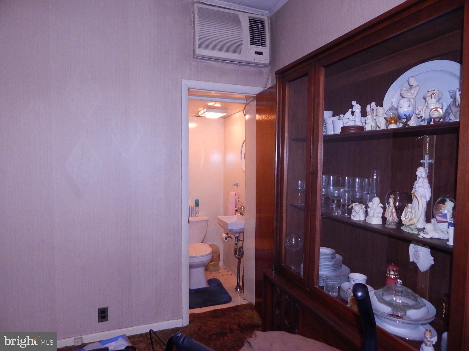 PHILADELPHIA (SOUTH) - Residential