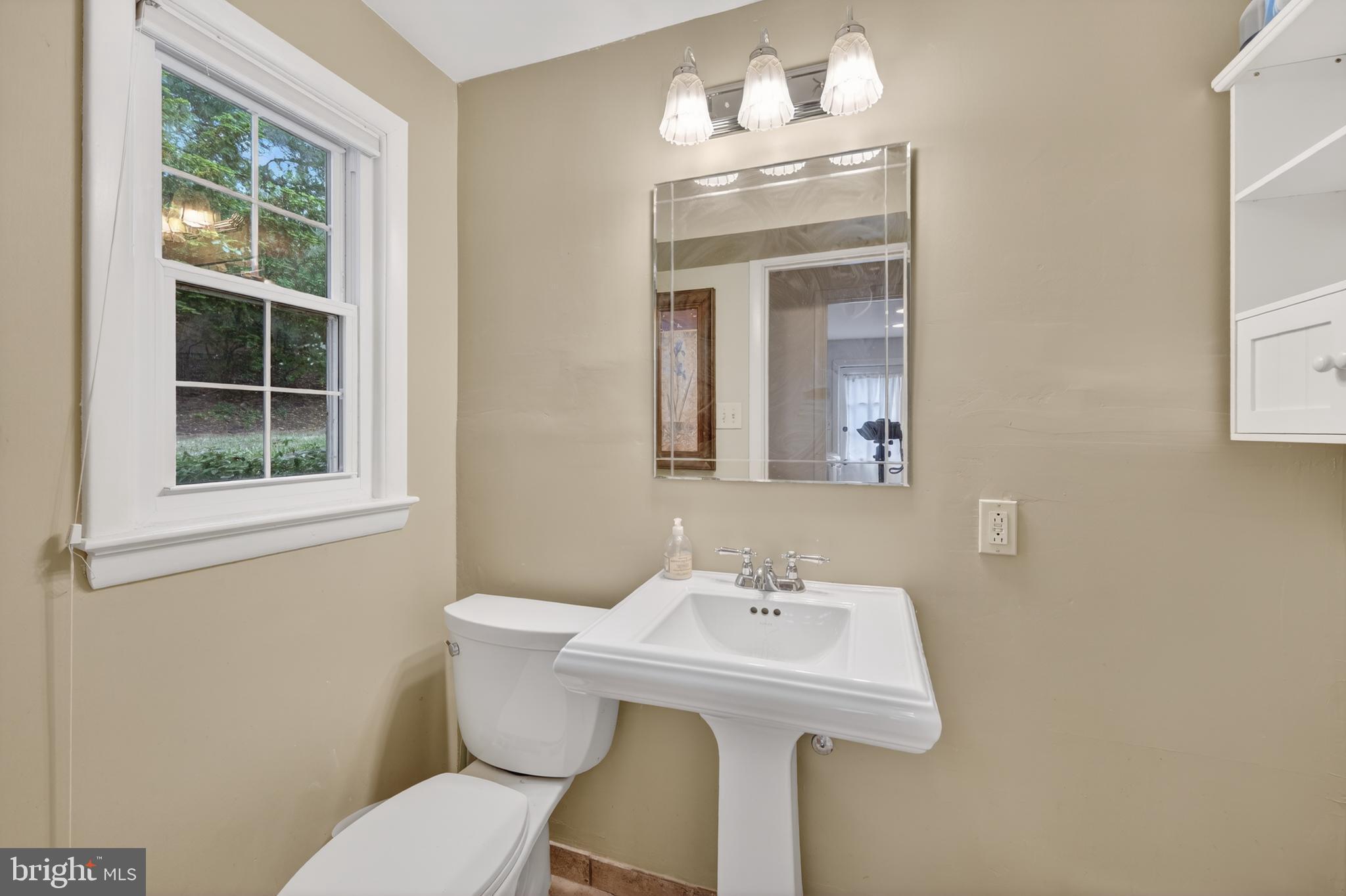 HILLANDALE HEIGHTS - Residential