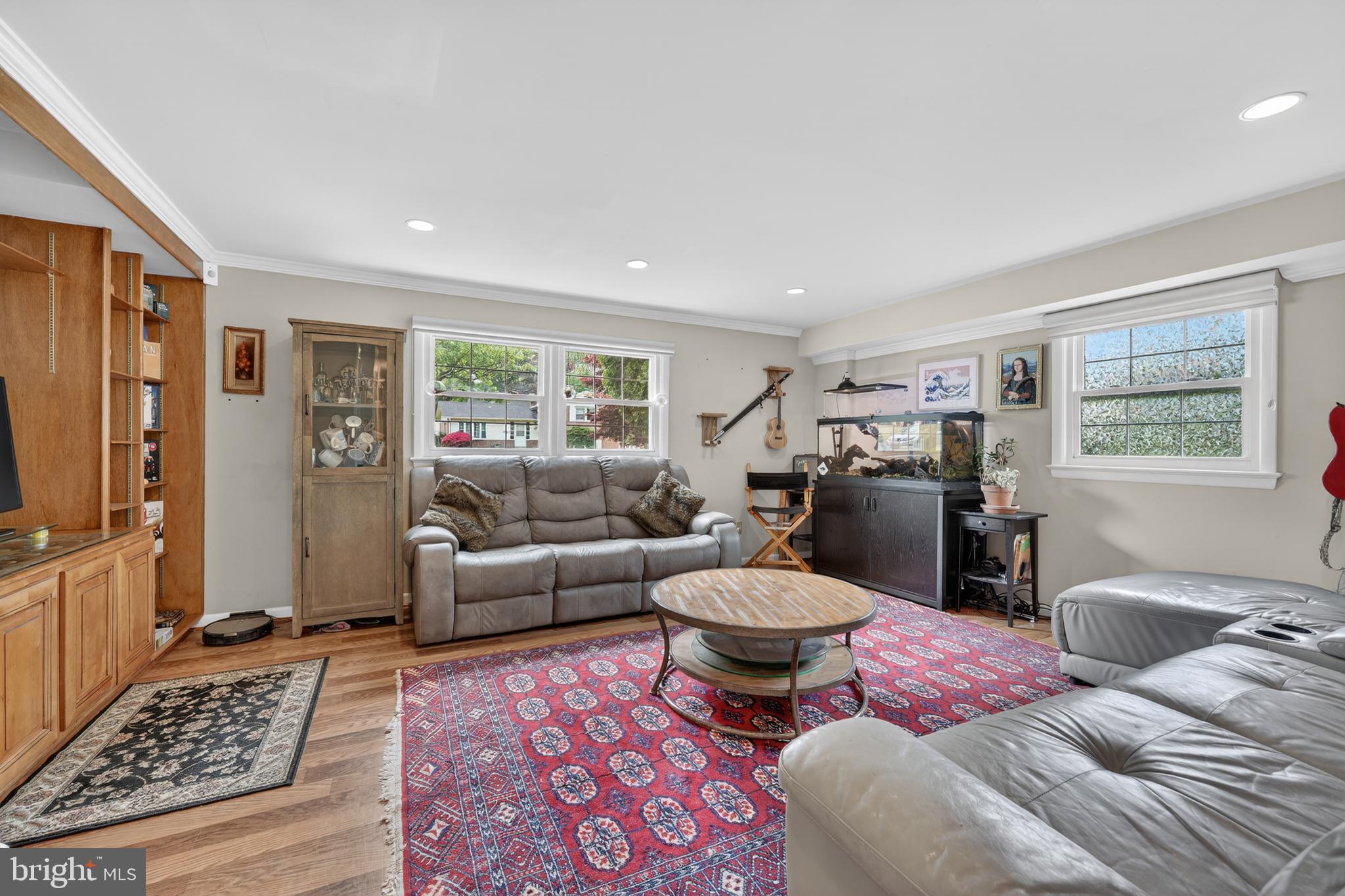 HILLANDALE HEIGHTS - Residential