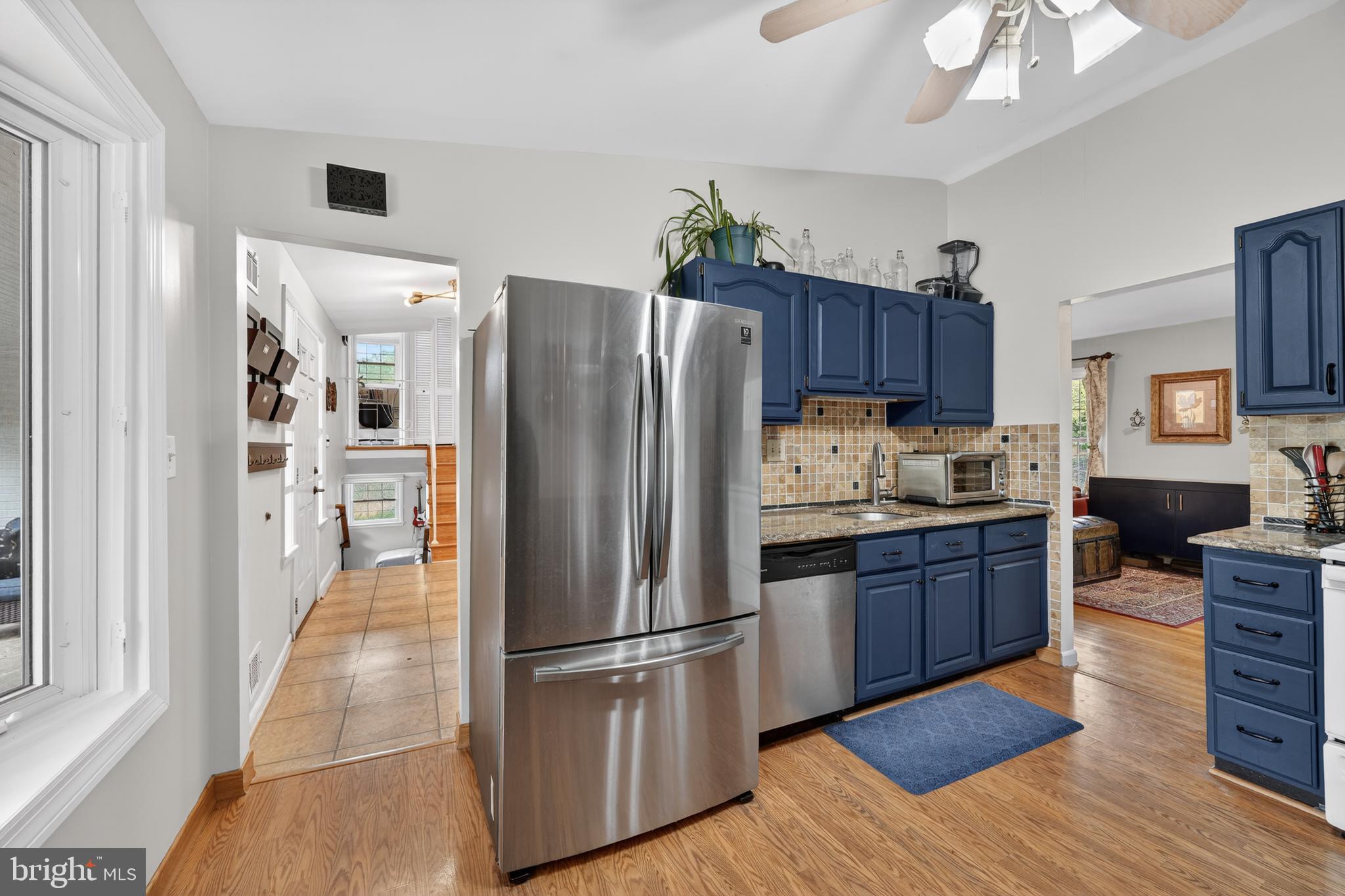 HILLANDALE HEIGHTS - Residential