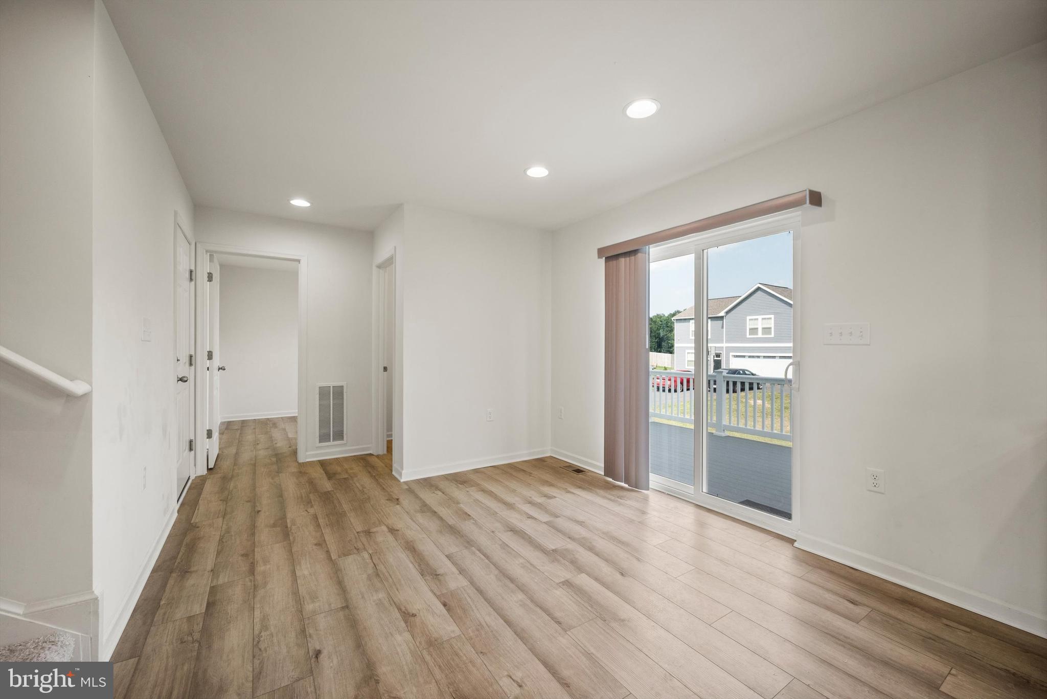 MORNING DOVE ESTATES - Residential