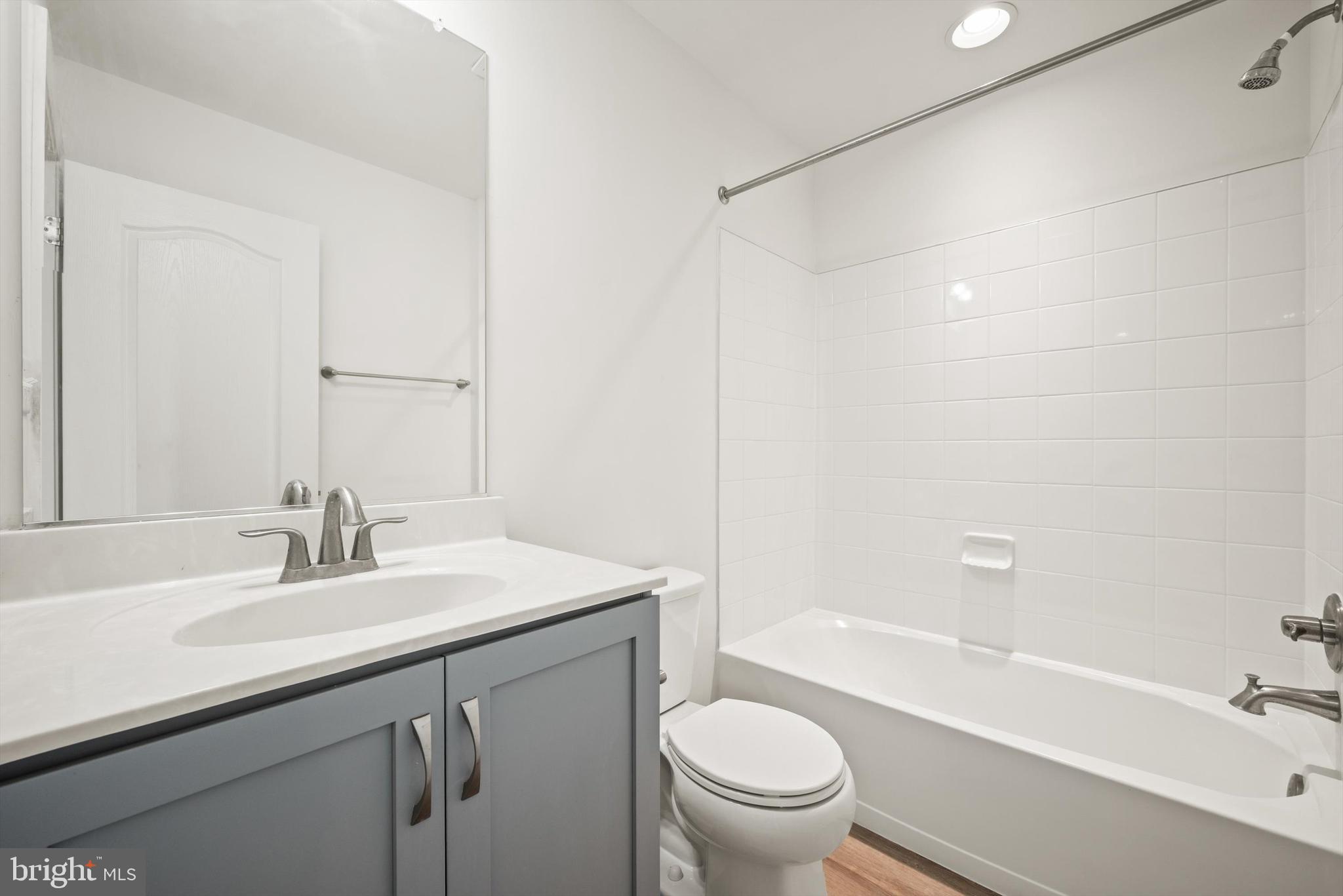 MORNING DOVE ESTATES - Residential