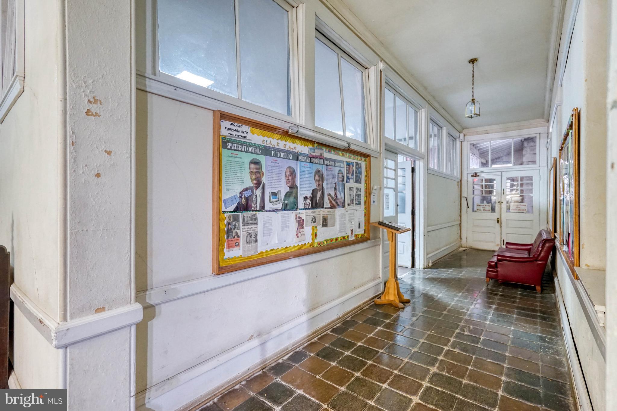 GRADUATE HOSPITAL - Commercial Sale
