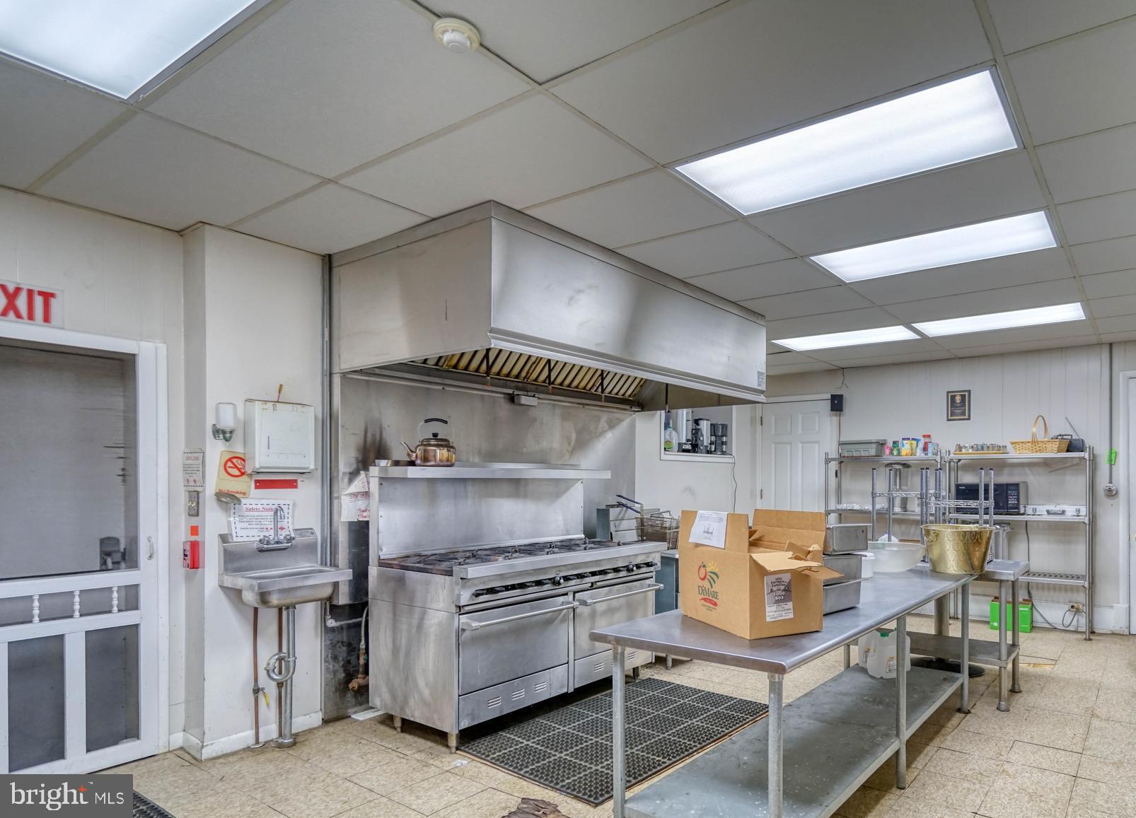 GRADUATE HOSPITAL - Commercial Sale