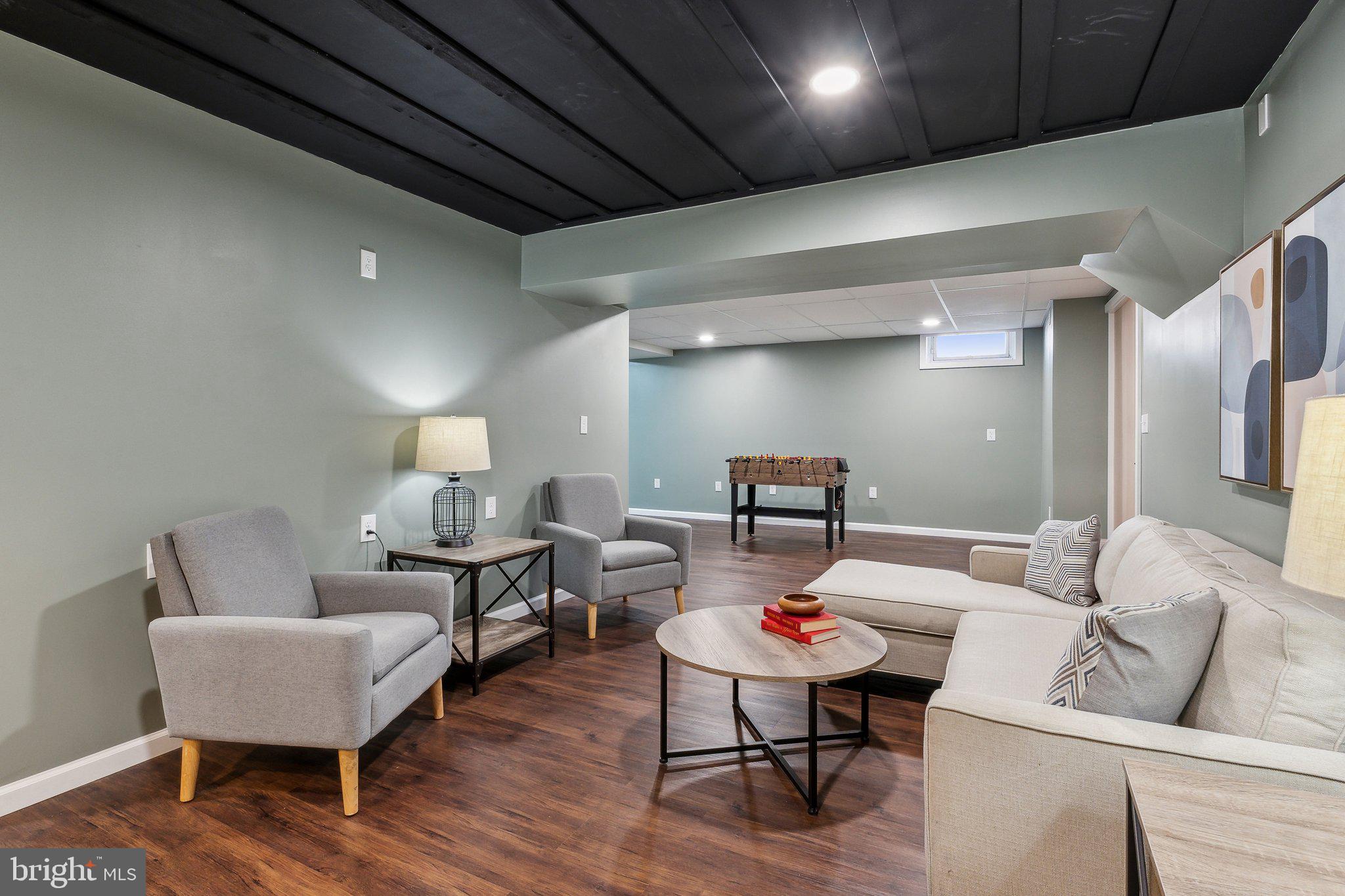 HOPE VALLEY HILLS - Residential