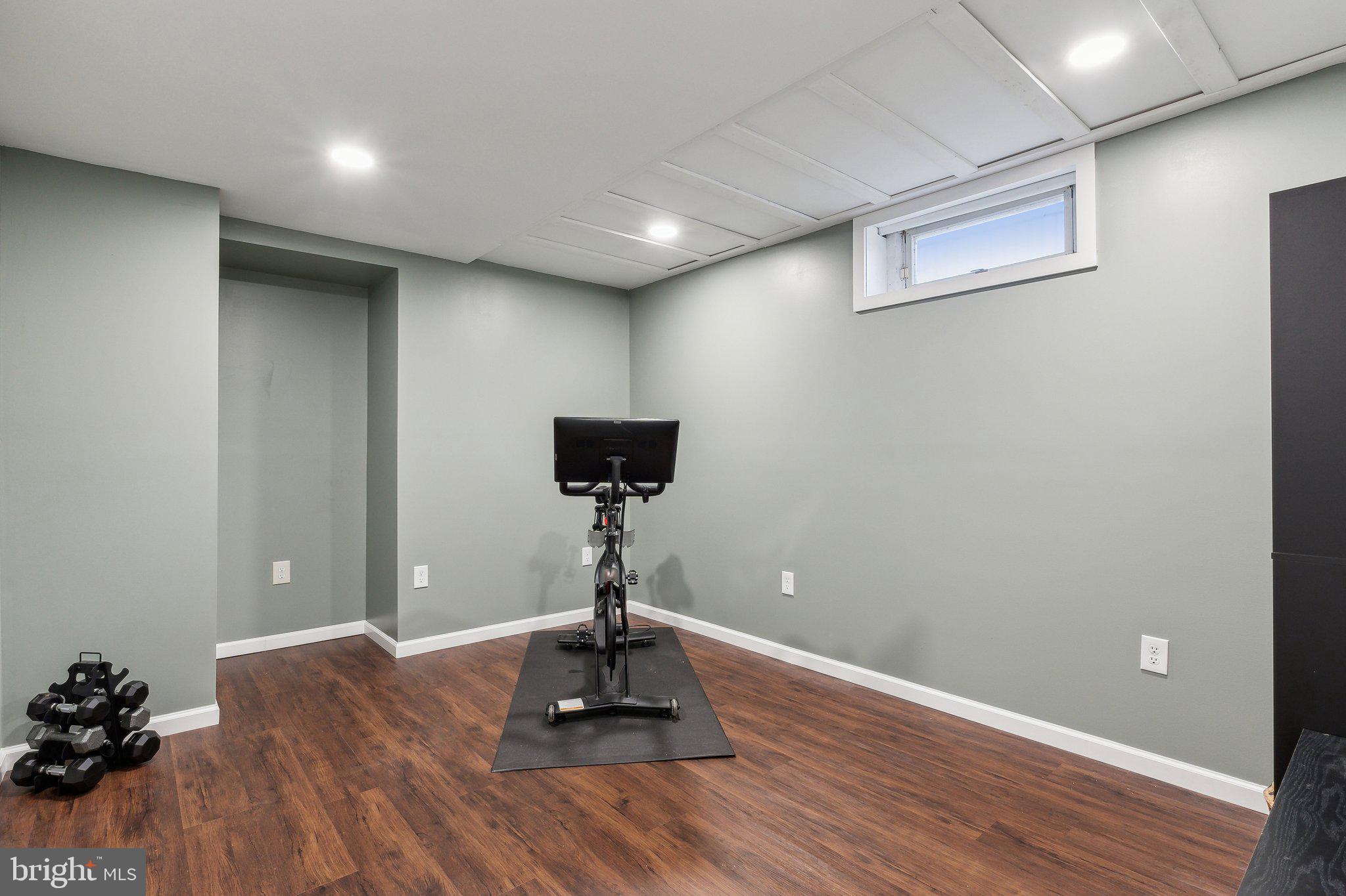 HOPE VALLEY HILLS - Residential