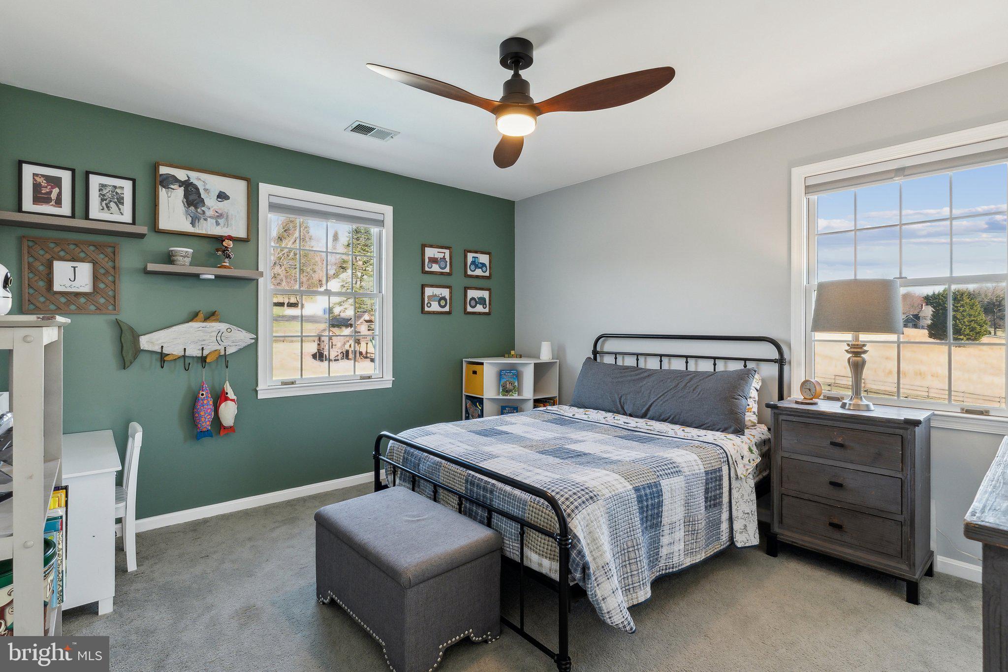 HOPE VALLEY HILLS - Residential