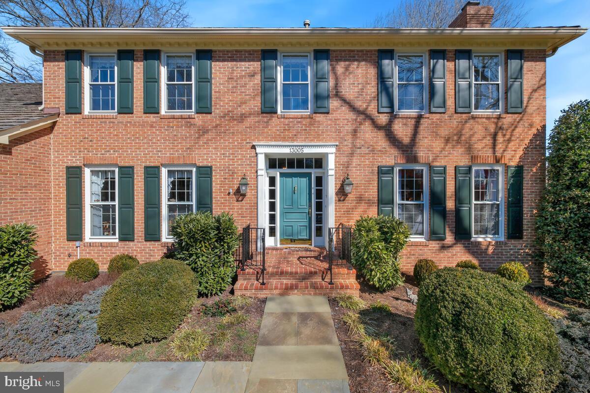 PT ROCKVILLE OUT RES 3 - Residential