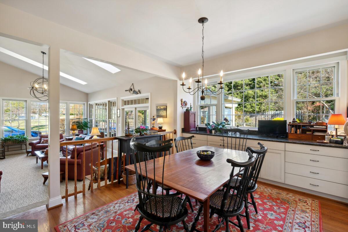 PT ROCKVILLE OUT RES 3 - Residential