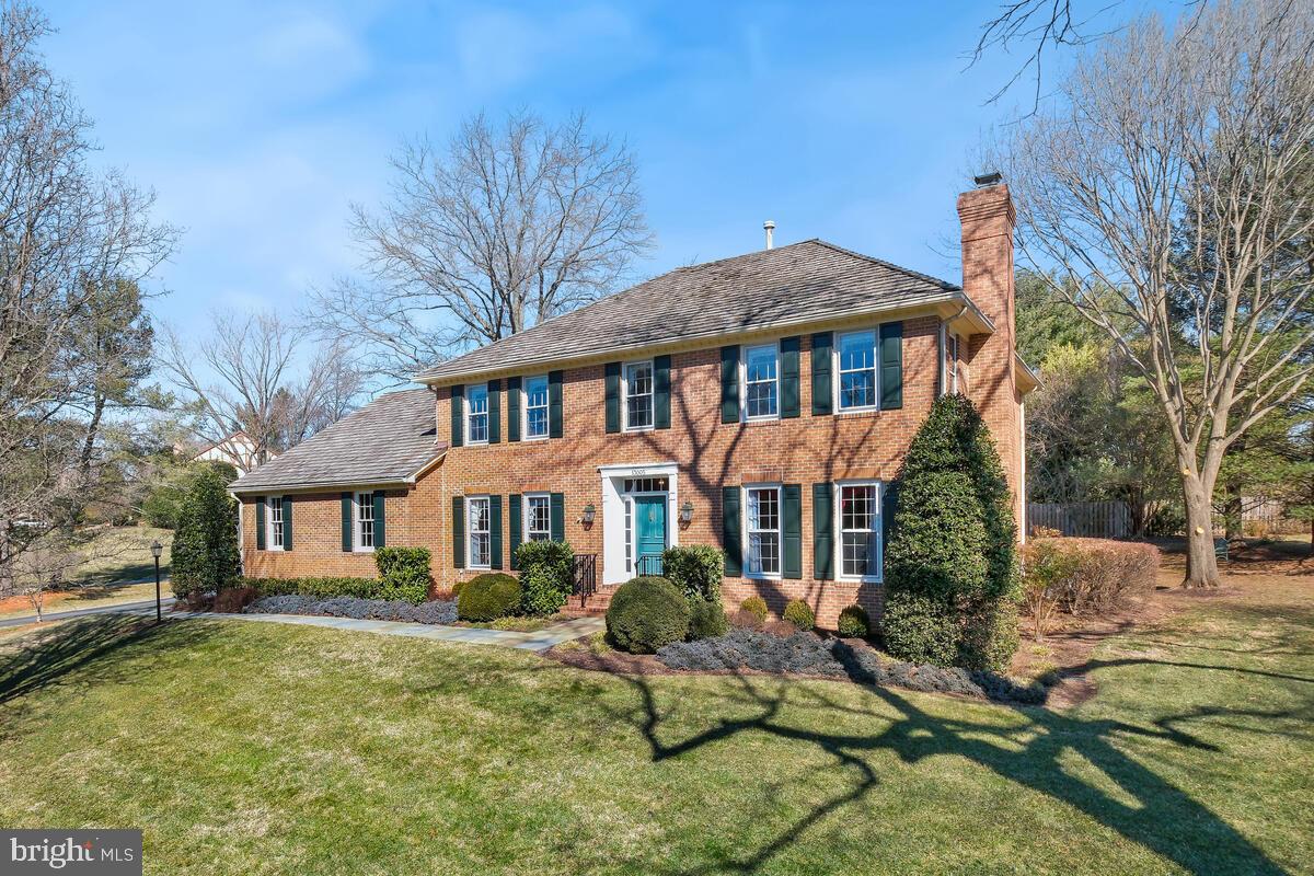 PT ROCKVILLE OUT RES 3 - Residential