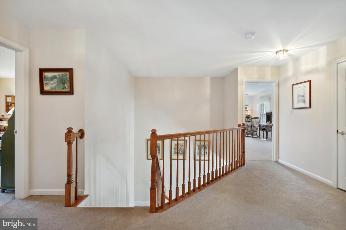 PT ROCKVILLE OUT RES 3 - Residential