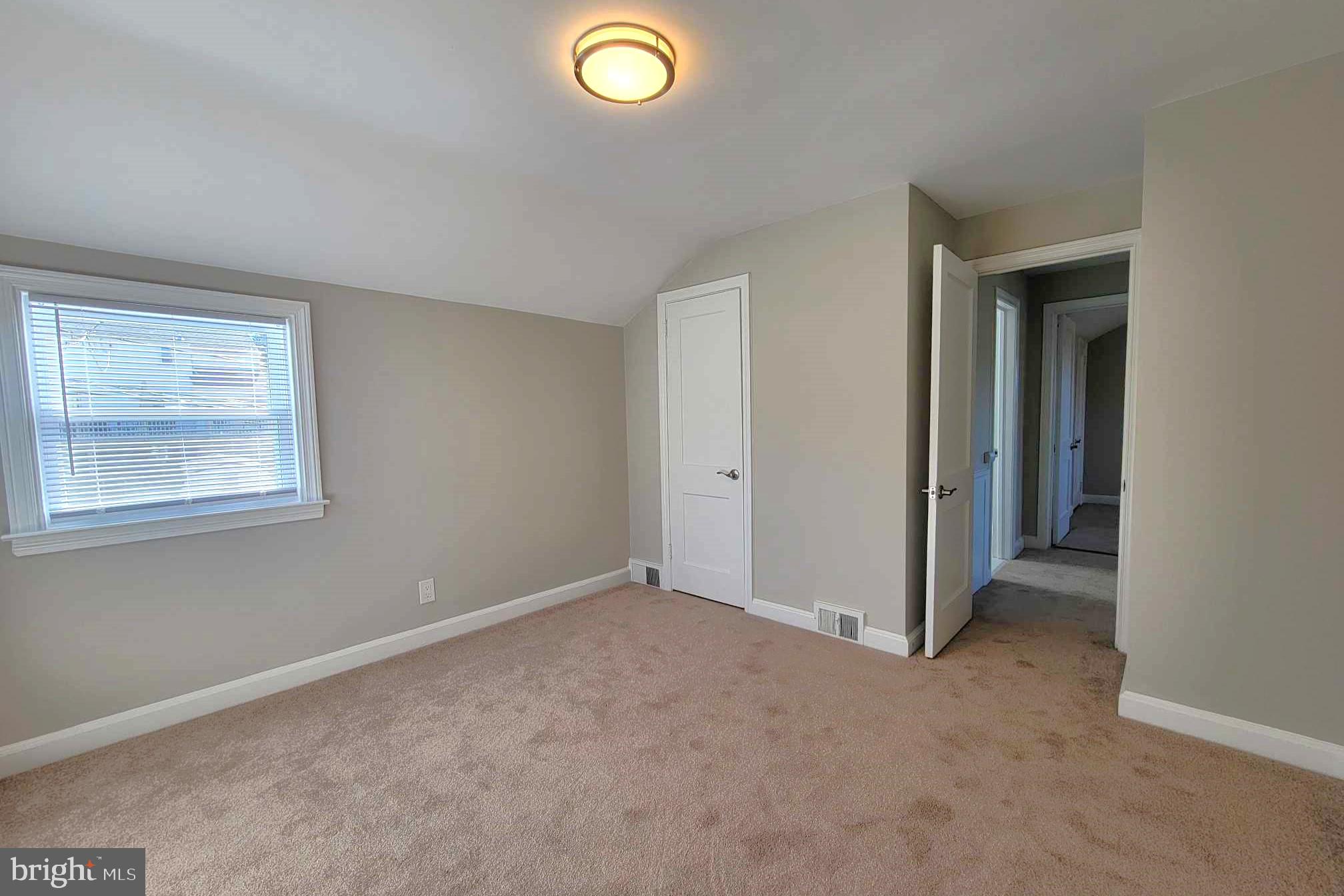 ARONIMINK ESTATES - Residential