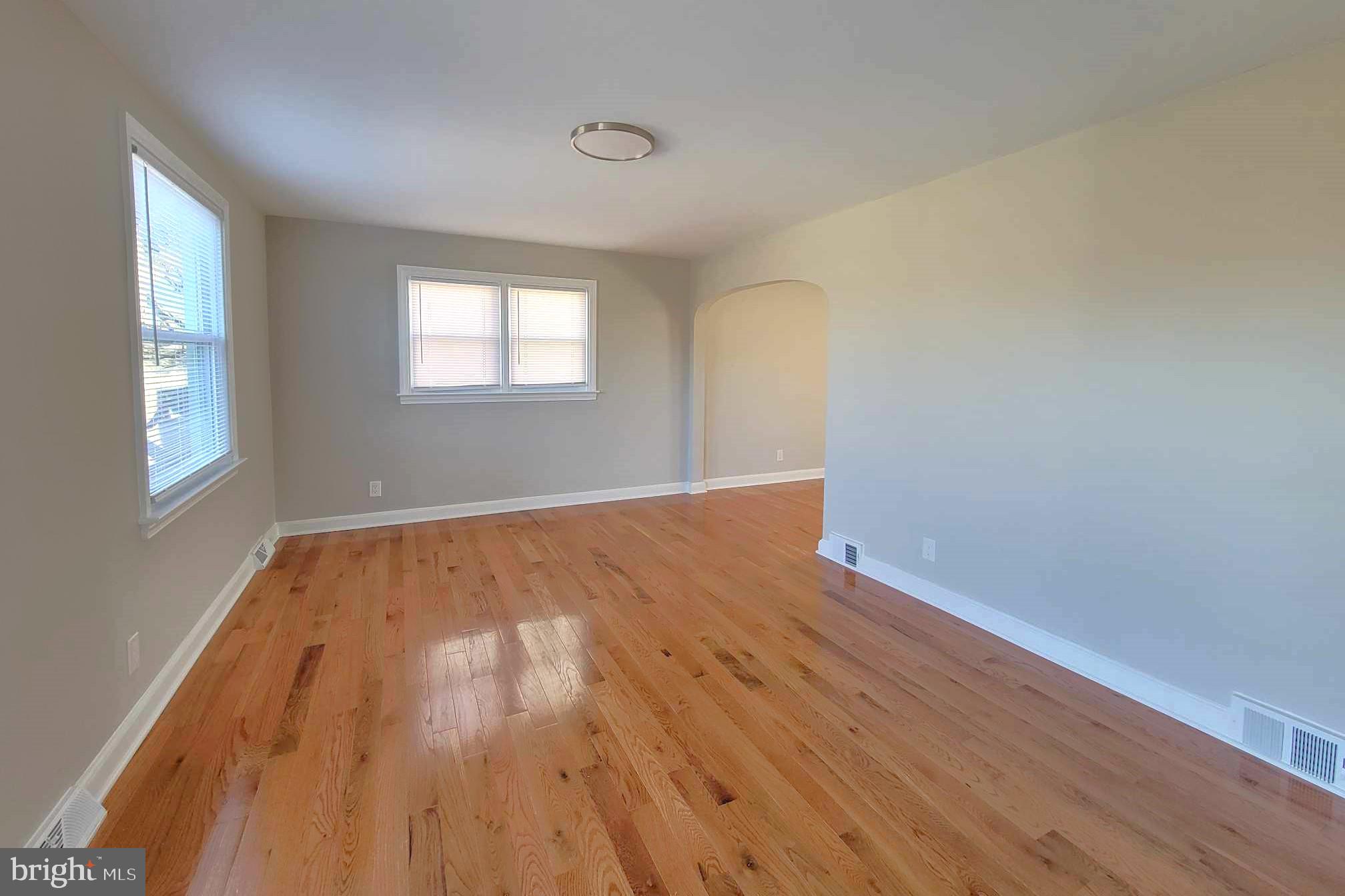 ARONIMINK ESTATES - Residential