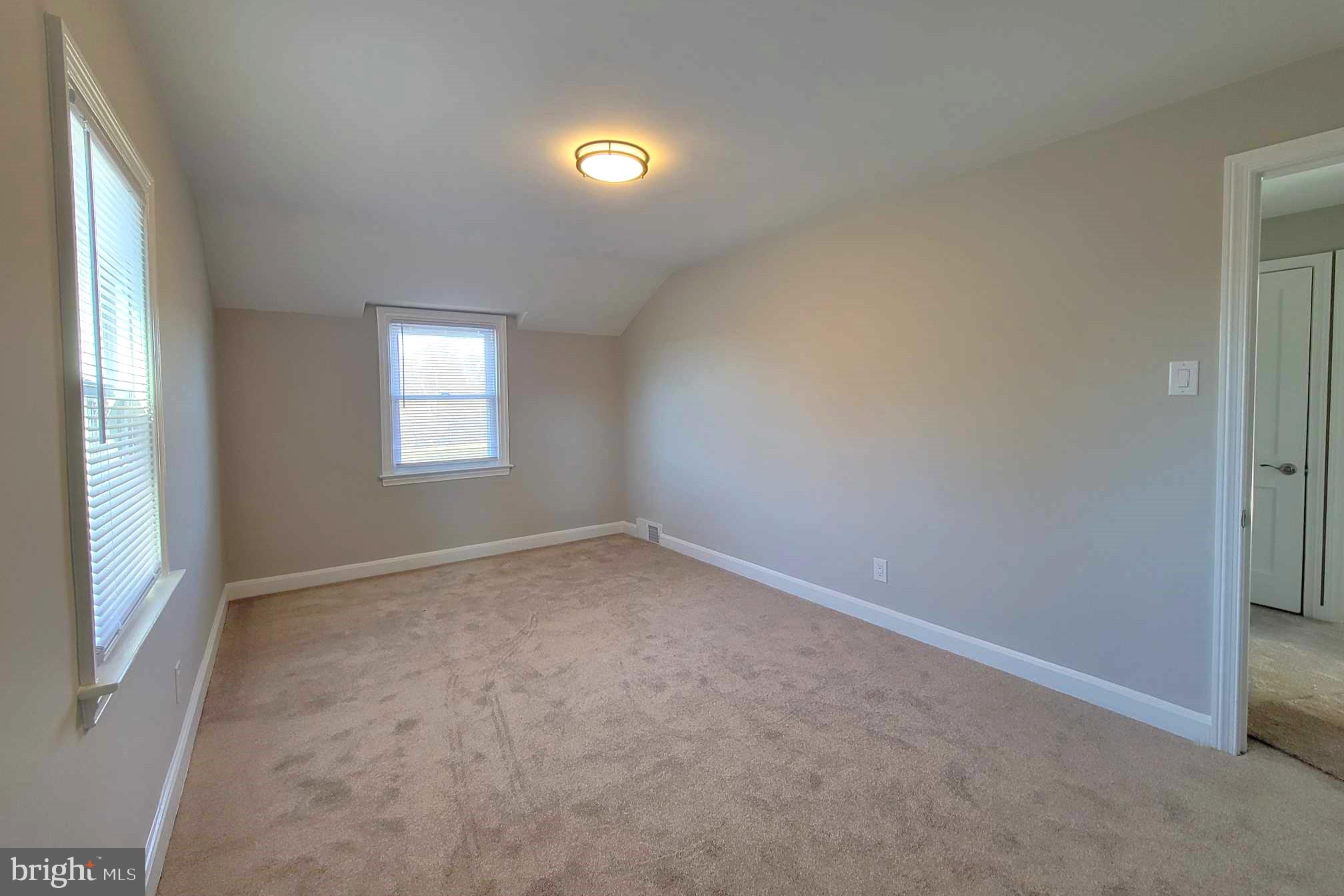 ARONIMINK ESTATES - Residential