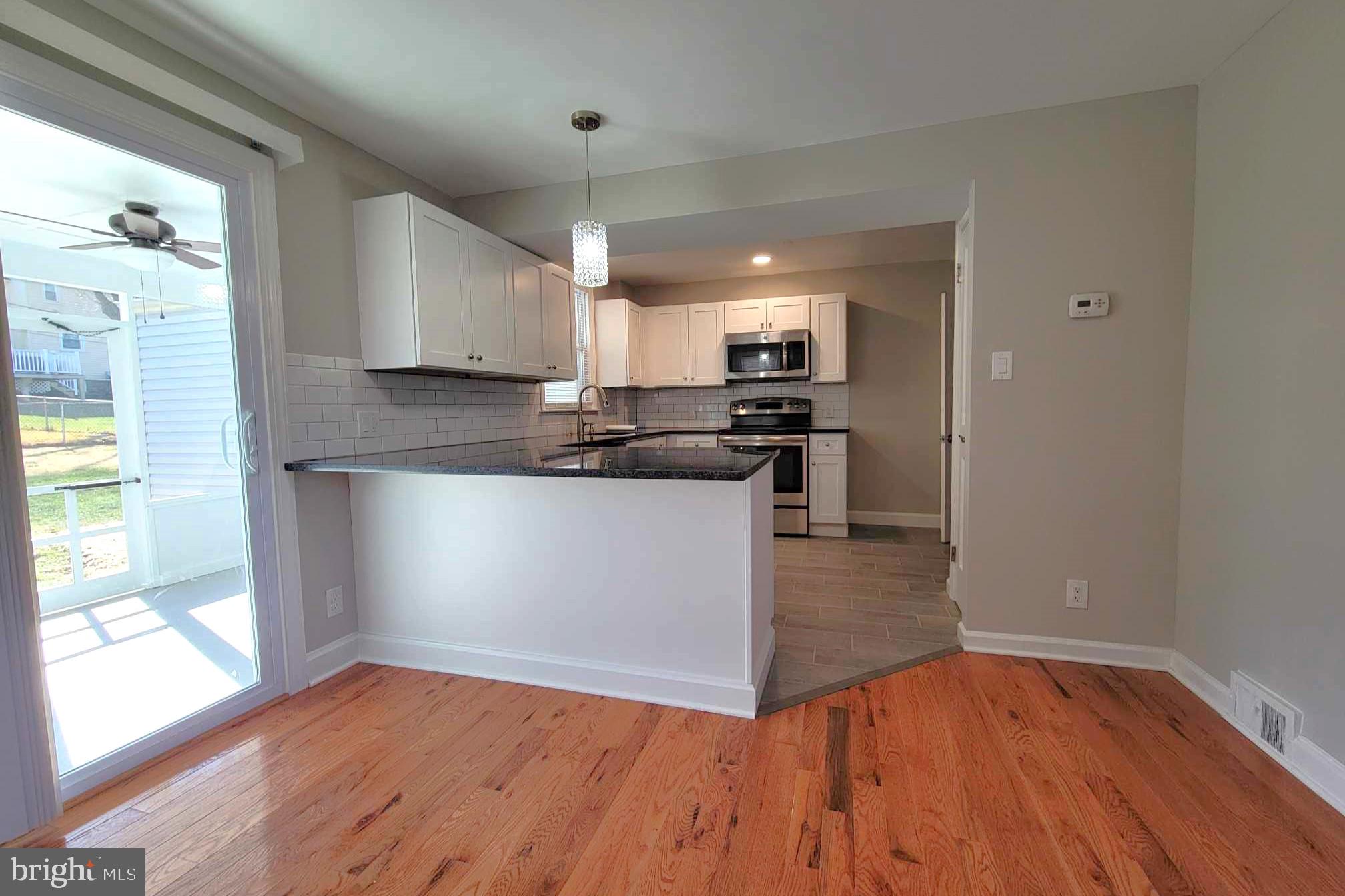 ARONIMINK ESTATES - Residential