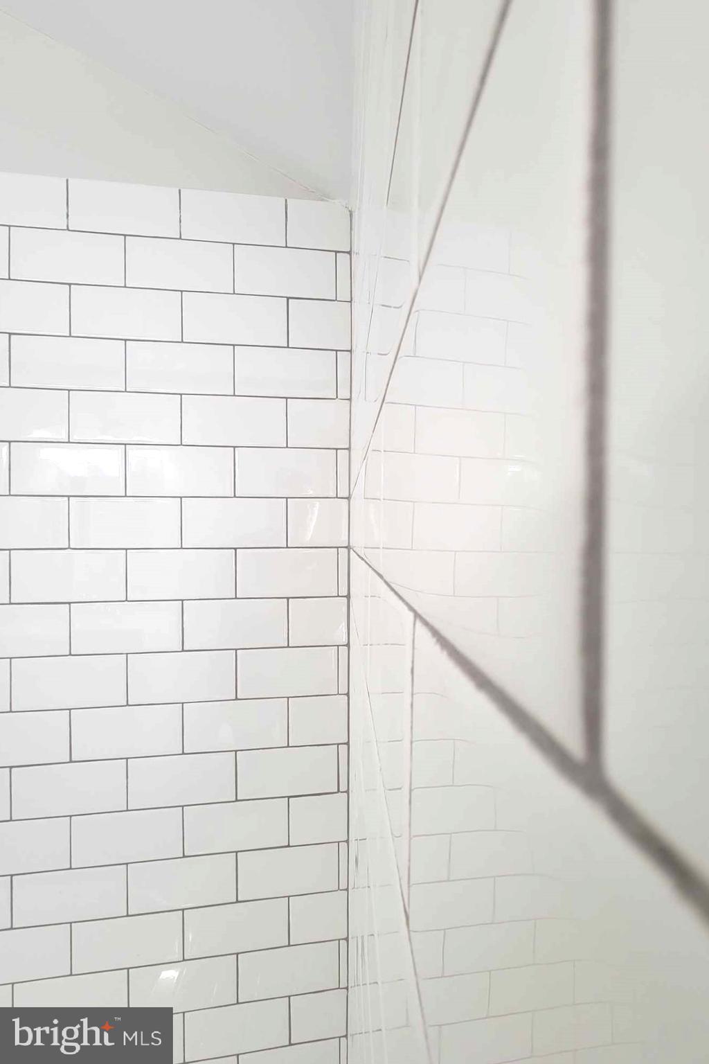 ARONIMINK ESTATES - Residential