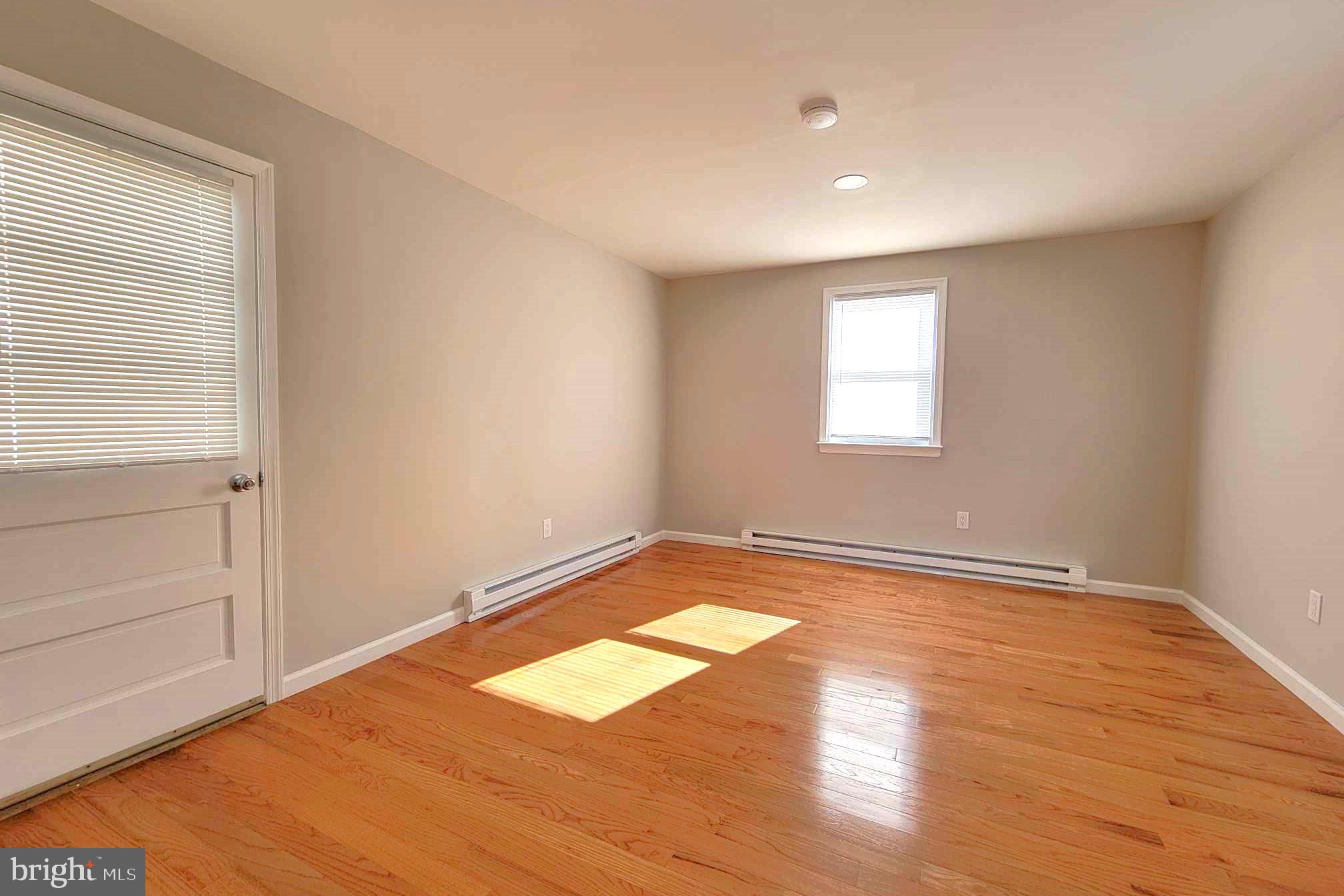 ARONIMINK ESTATES - Residential