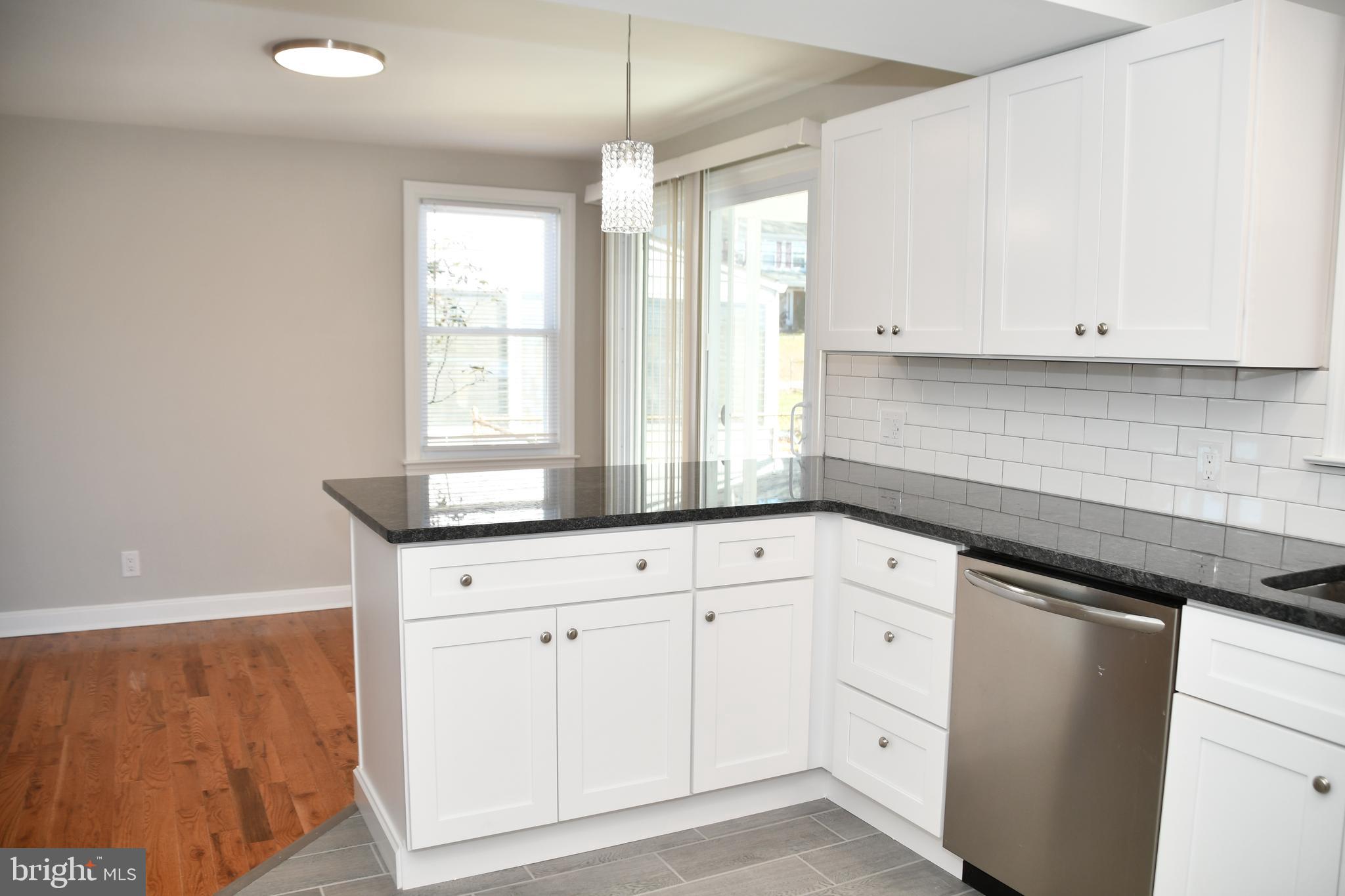 ARONIMINK ESTATES - Residential