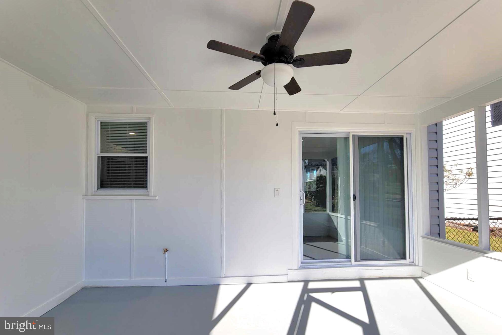 ARONIMINK ESTATES - Residential