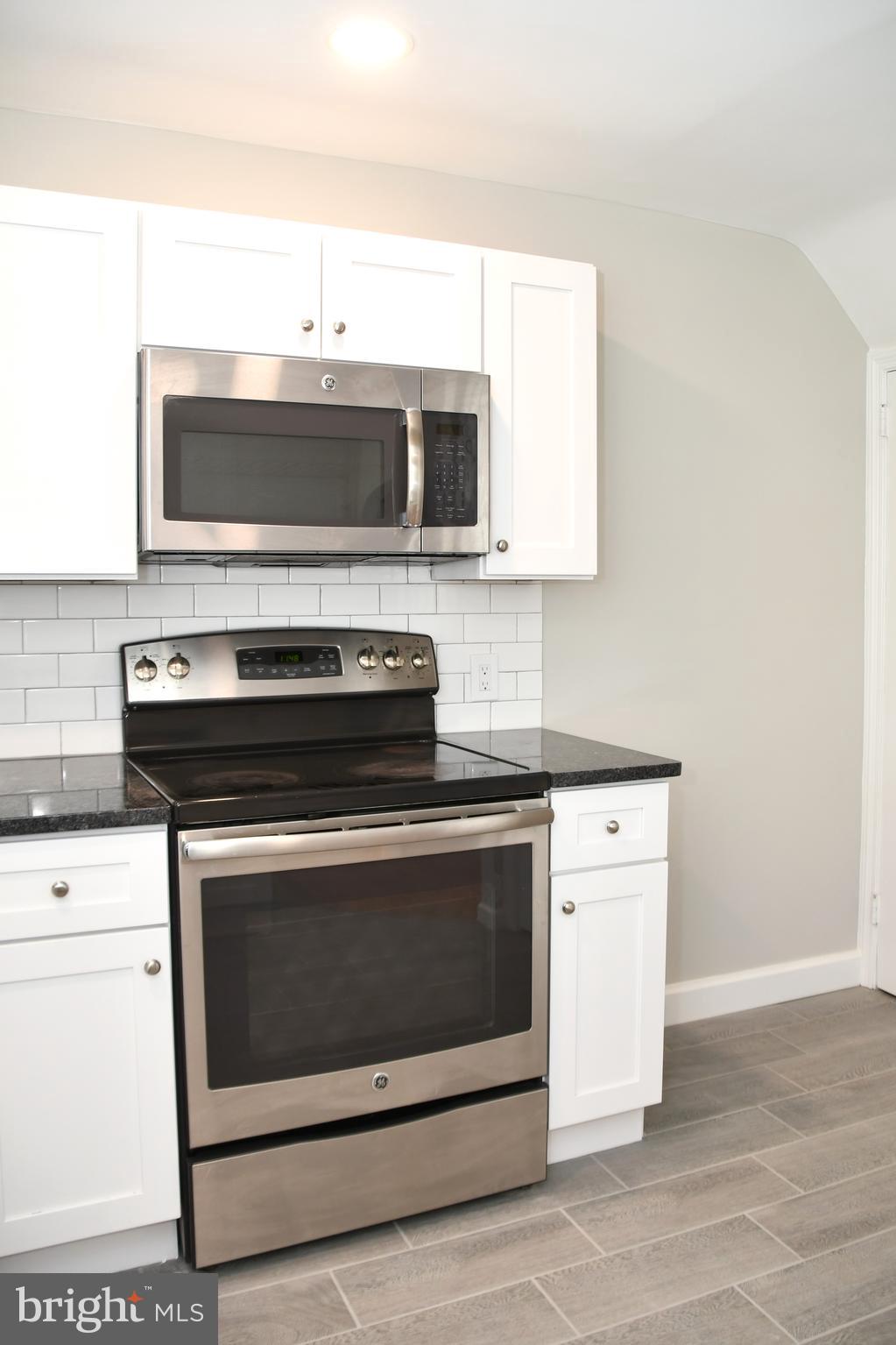 ARONIMINK ESTATES - Residential