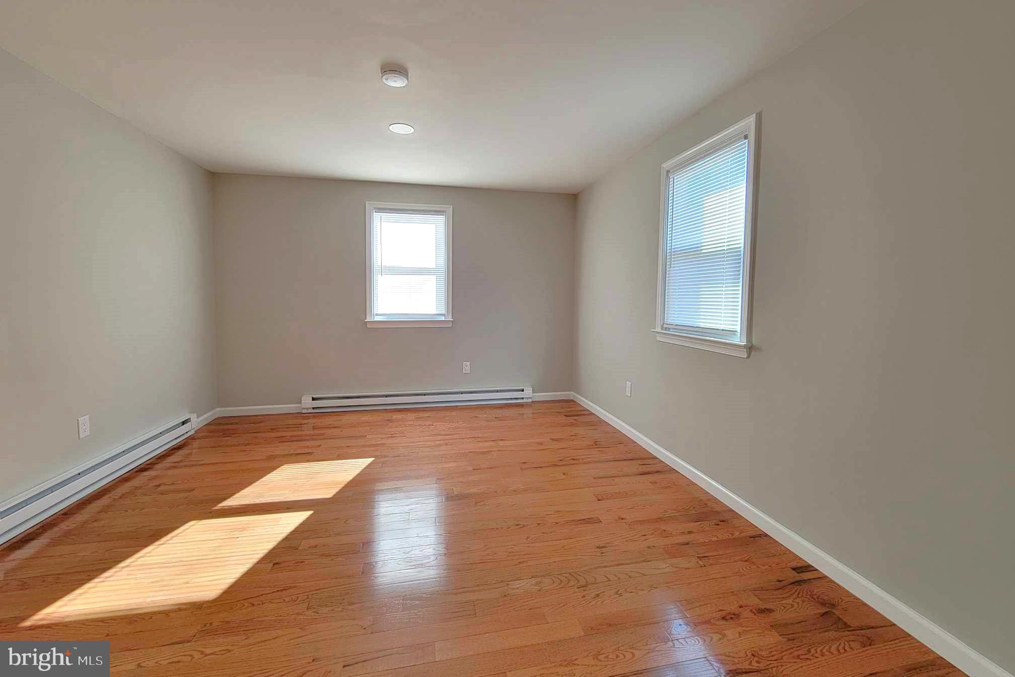 ARONIMINK ESTATES - Residential