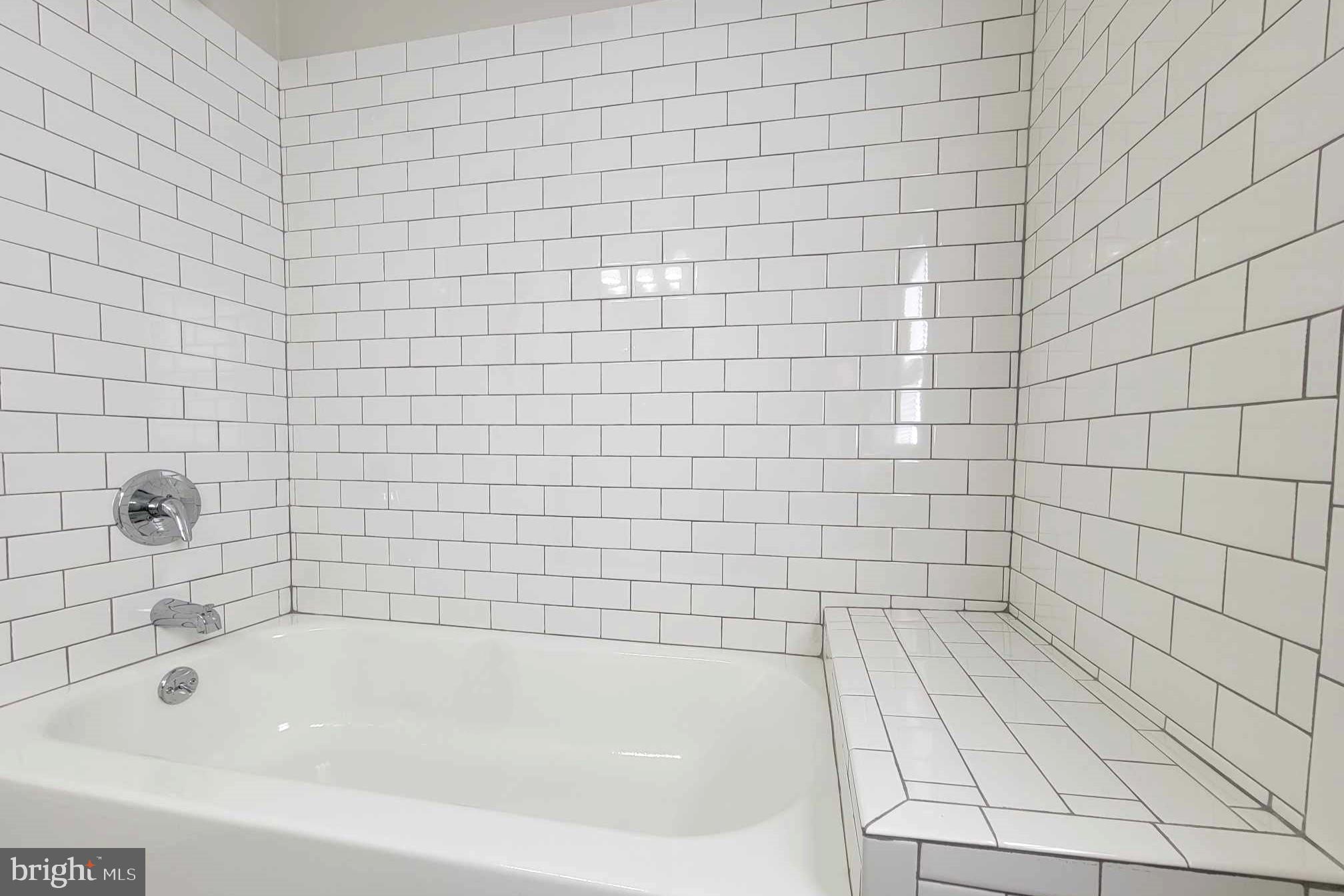 ARONIMINK ESTATES - Residential