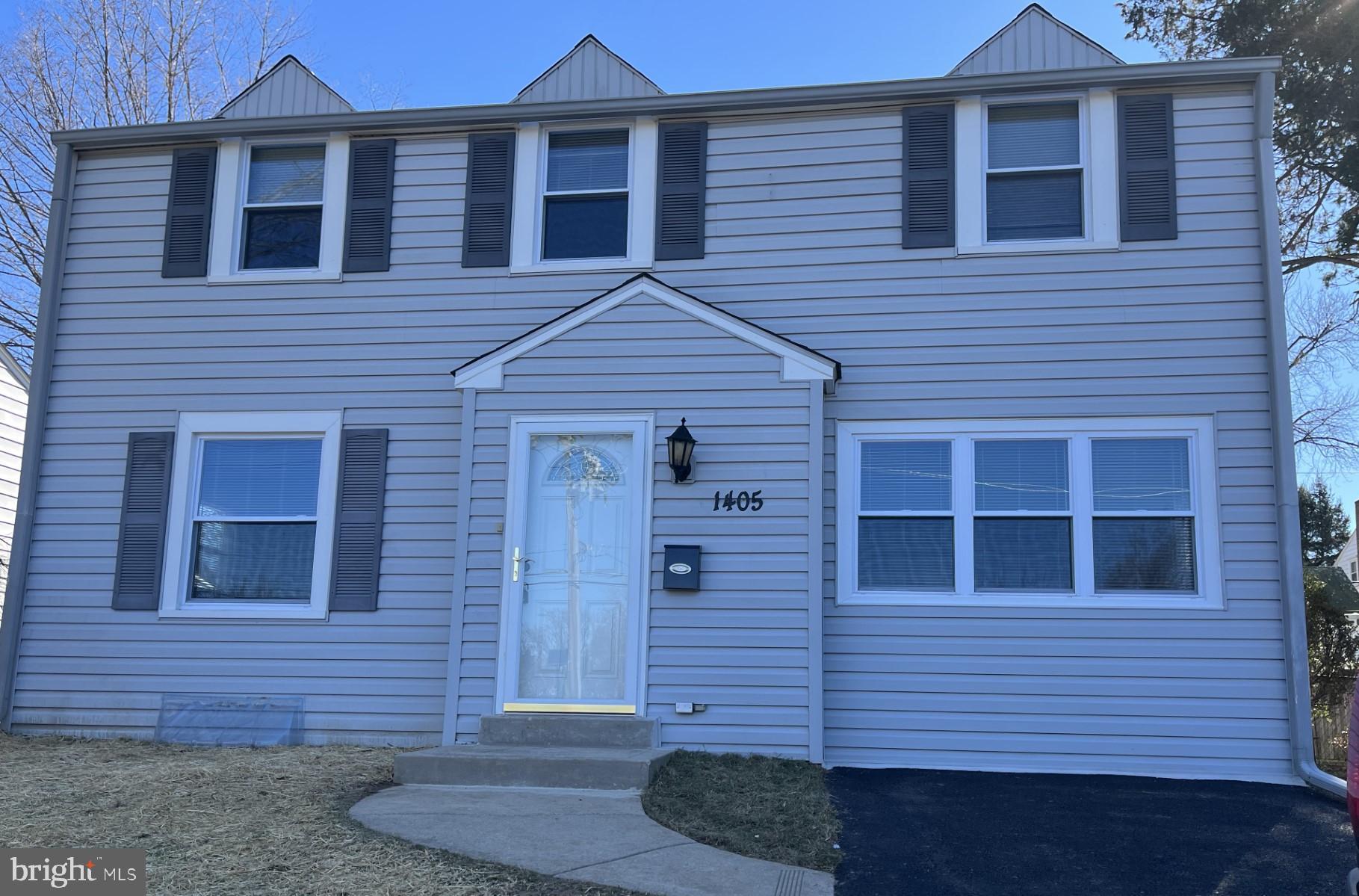 ARONIMINK ESTATES - Residential