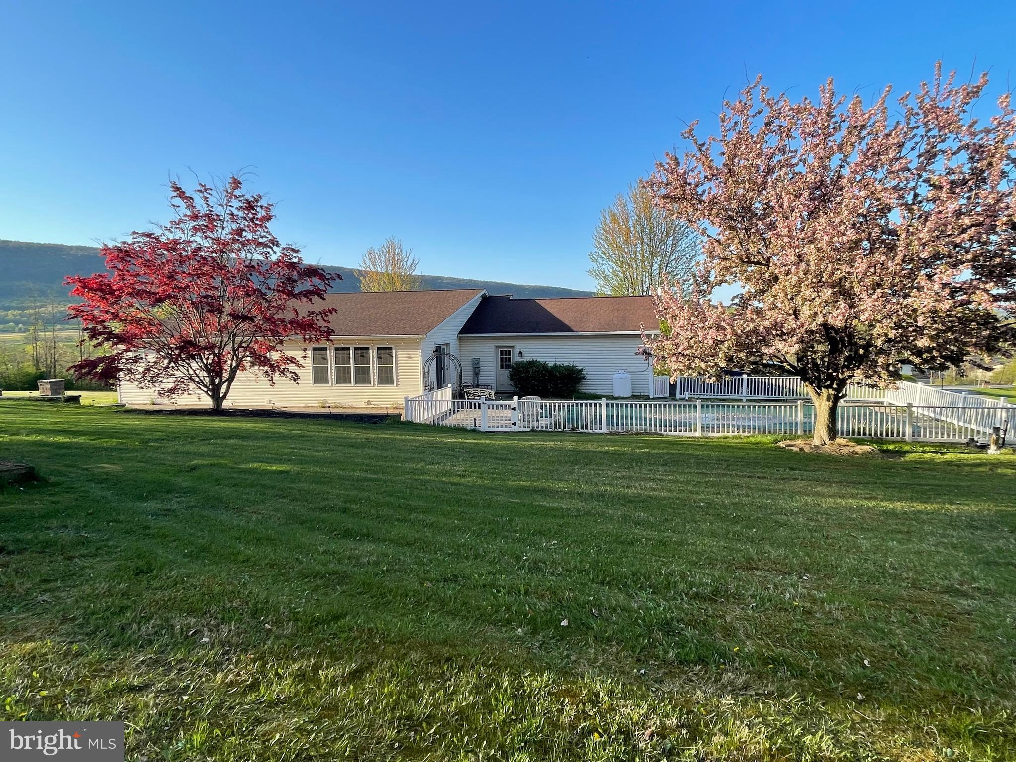 64 MAPLE LANE