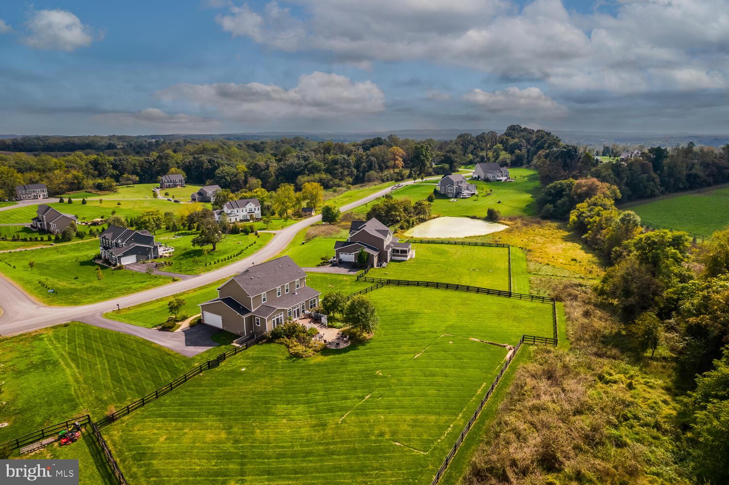 BLACK OAK CREEK - Residential