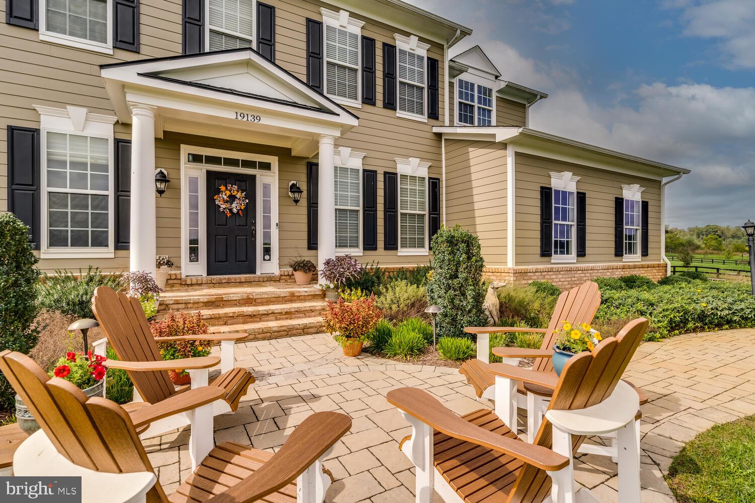 BLACK OAK CREEK - Residential