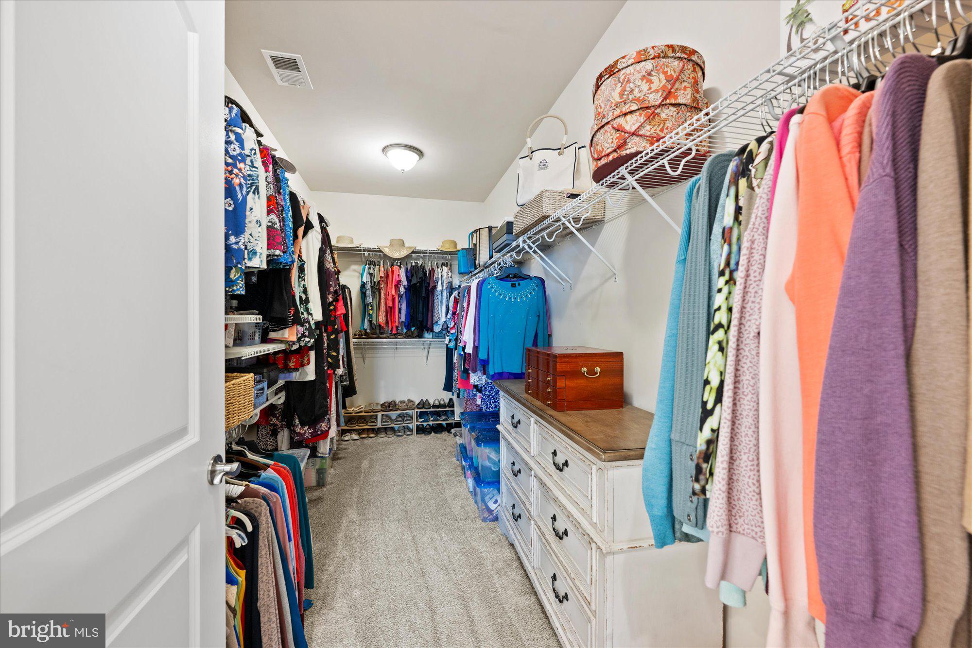 BLACK OAK CREEK - Residential