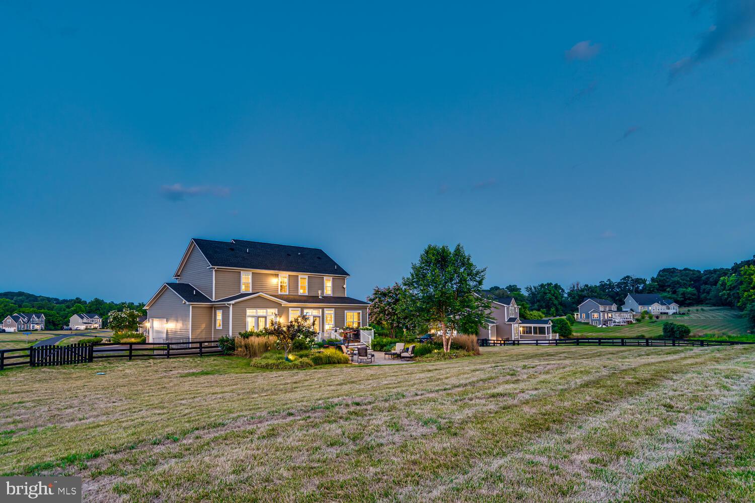 BLACK OAK CREEK - Residential