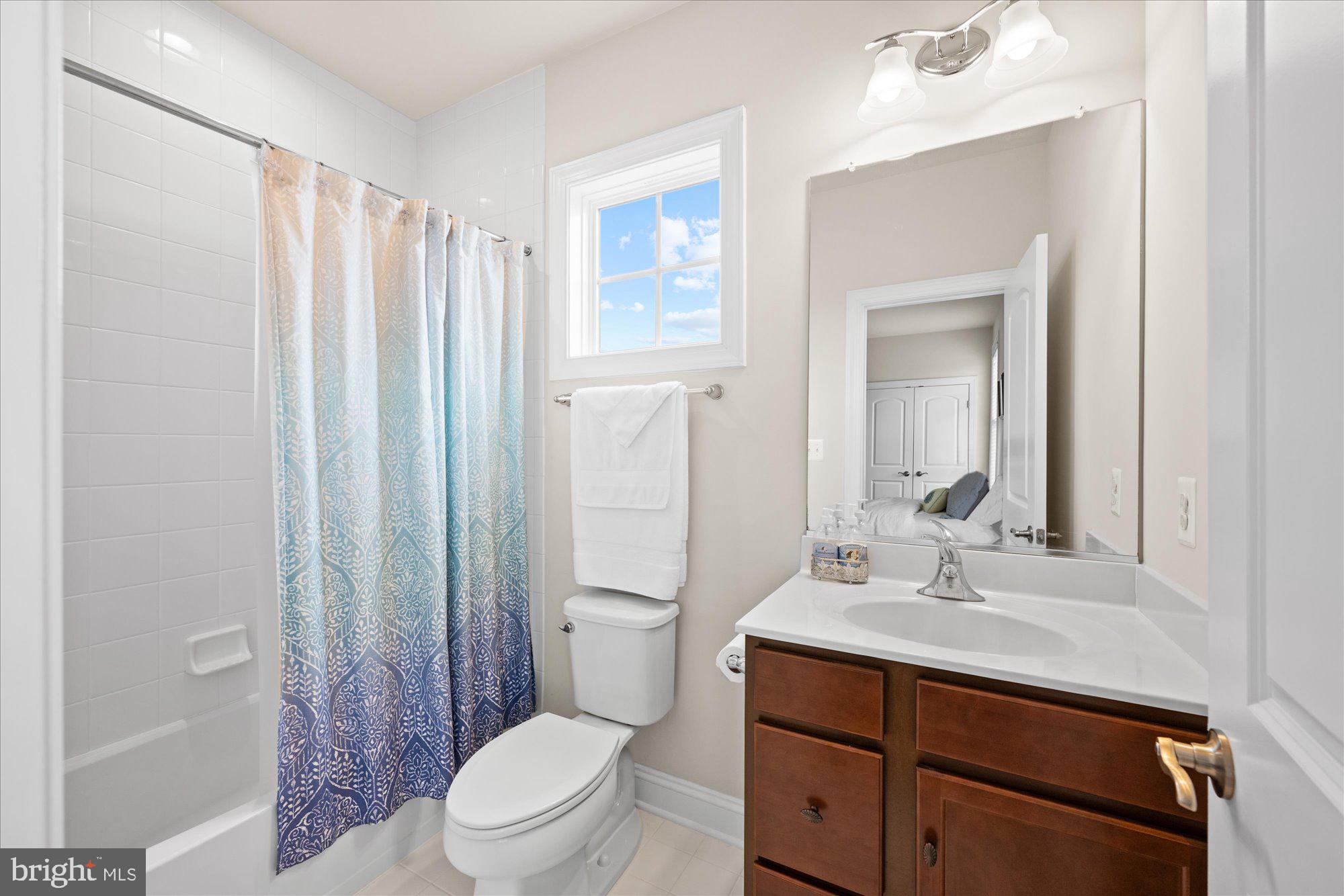 BLACK OAK CREEK - Residential