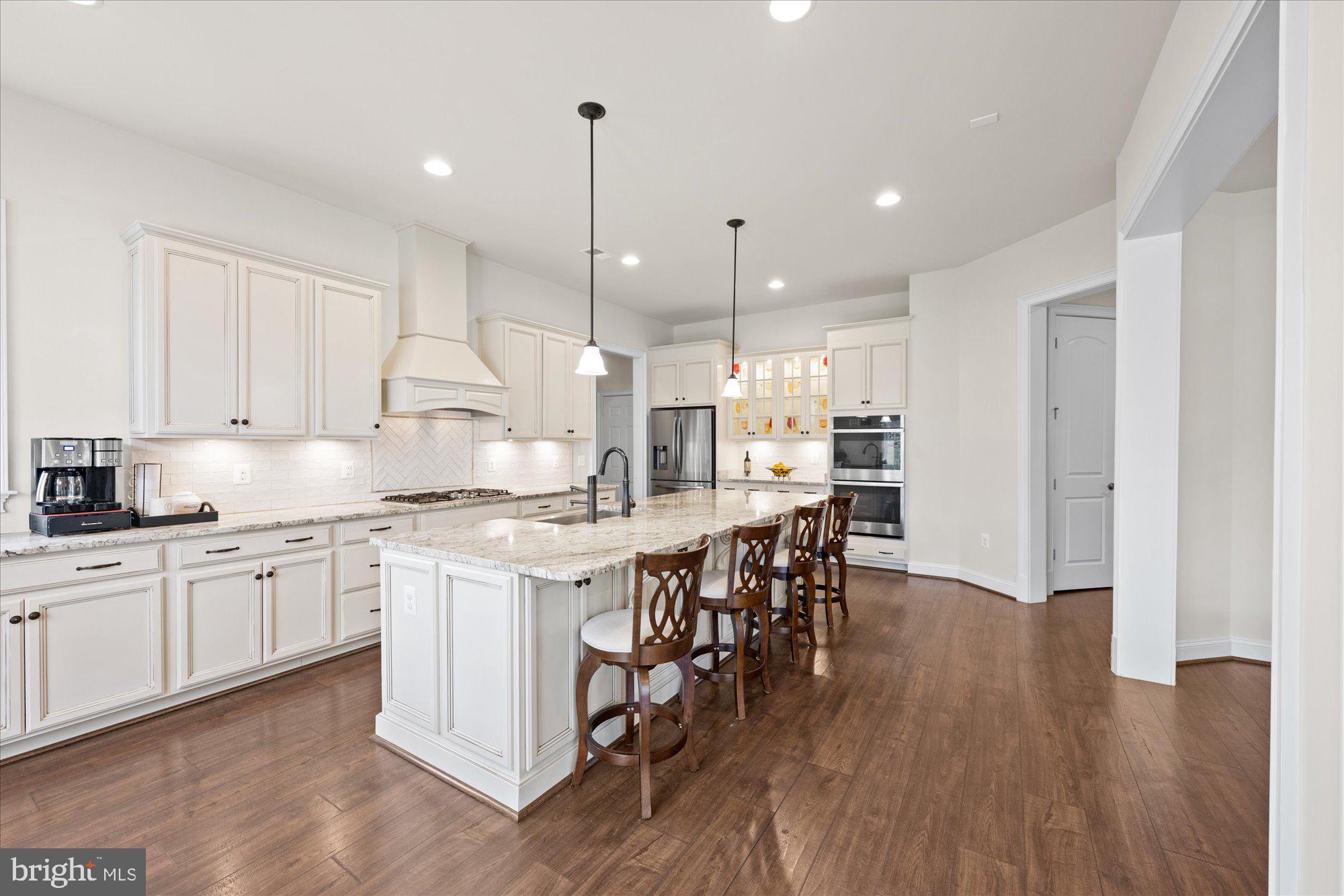 BLACK OAK CREEK - Residential