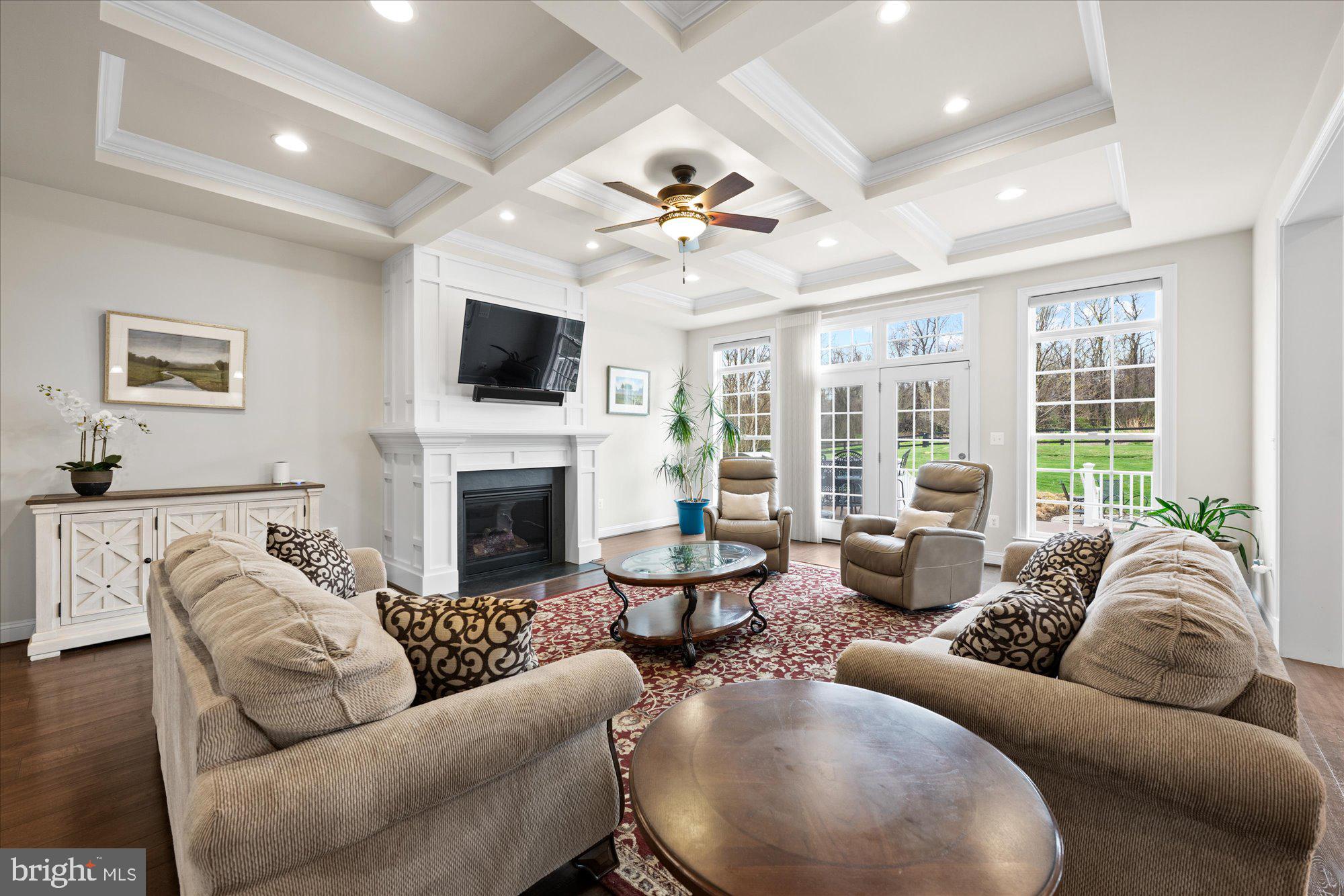 BLACK OAK CREEK - Residential