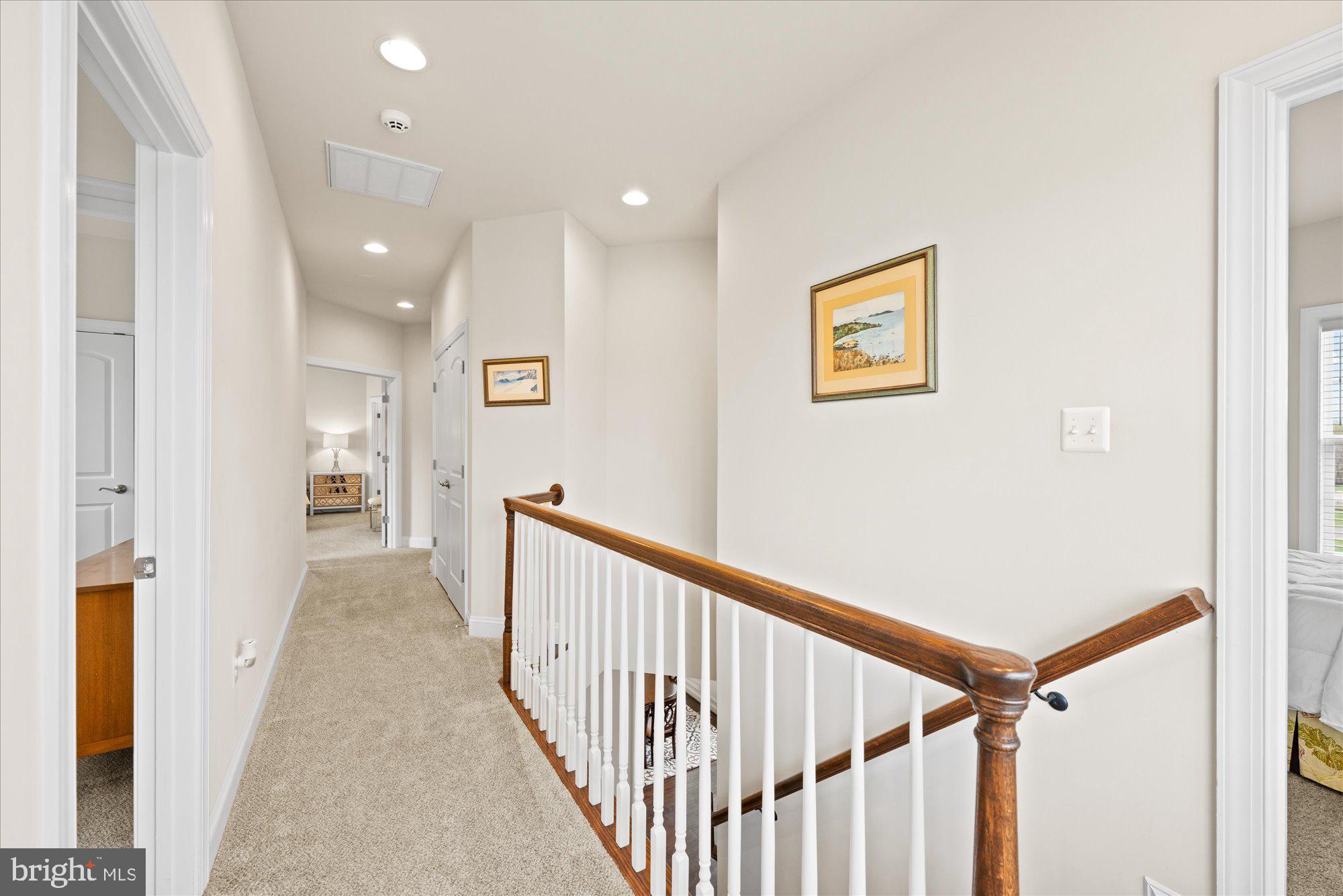 BLACK OAK CREEK - Residential