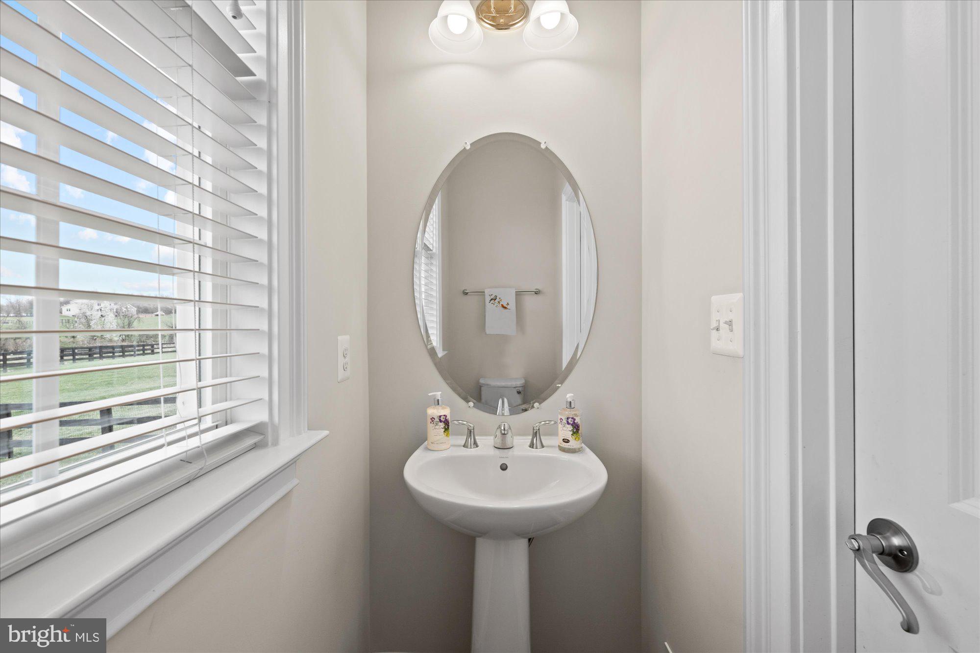 BLACK OAK CREEK - Residential