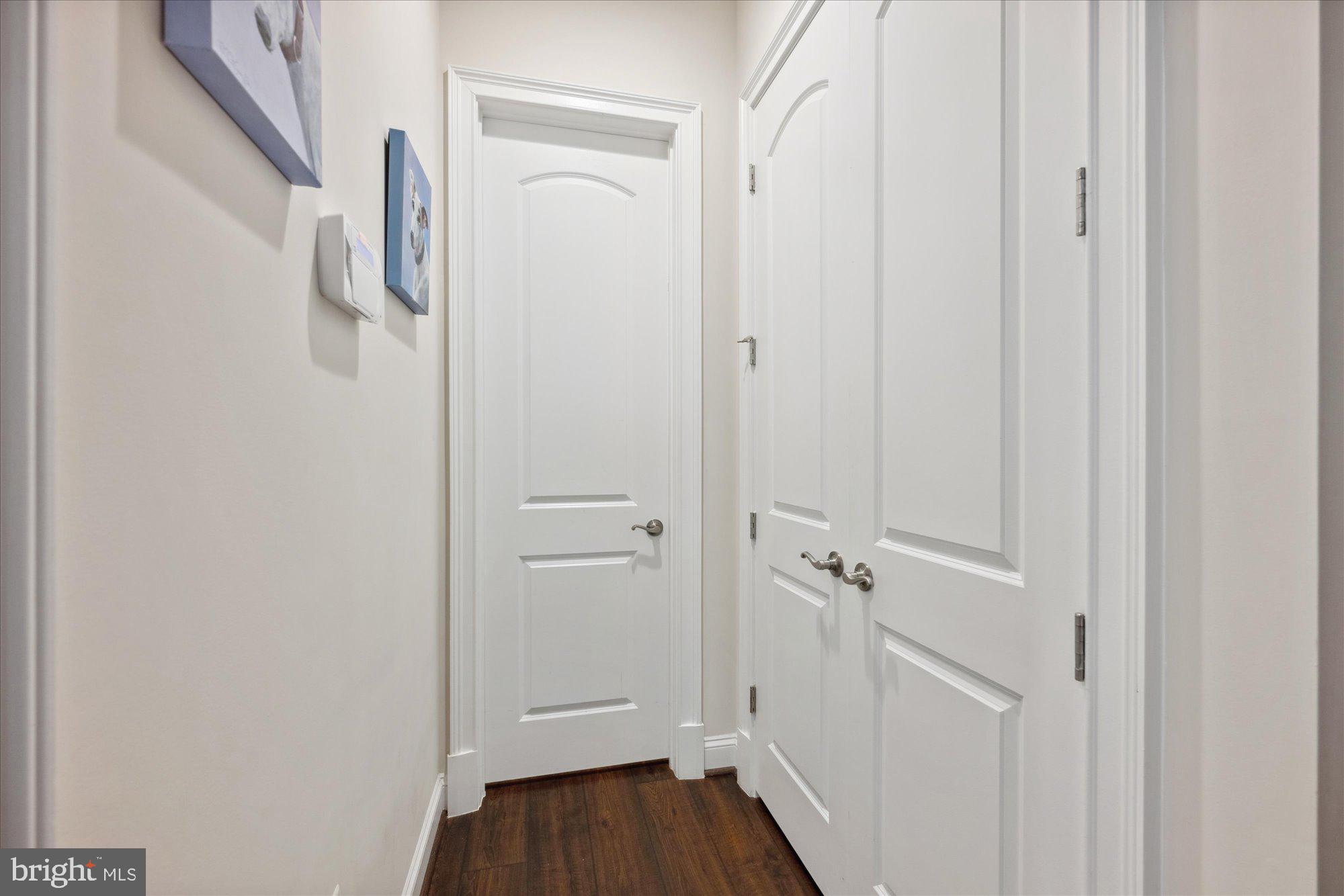 BLACK OAK CREEK - Residential