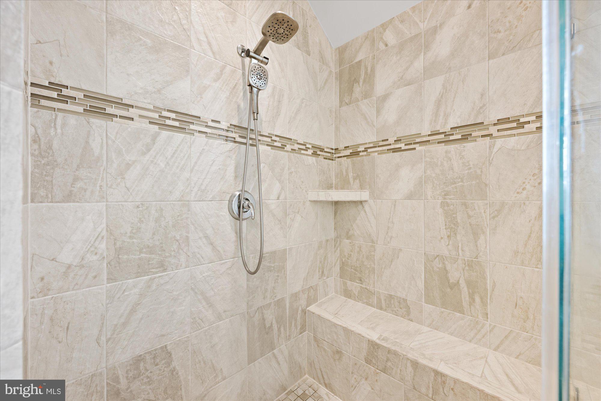 BLACK OAK CREEK - Residential