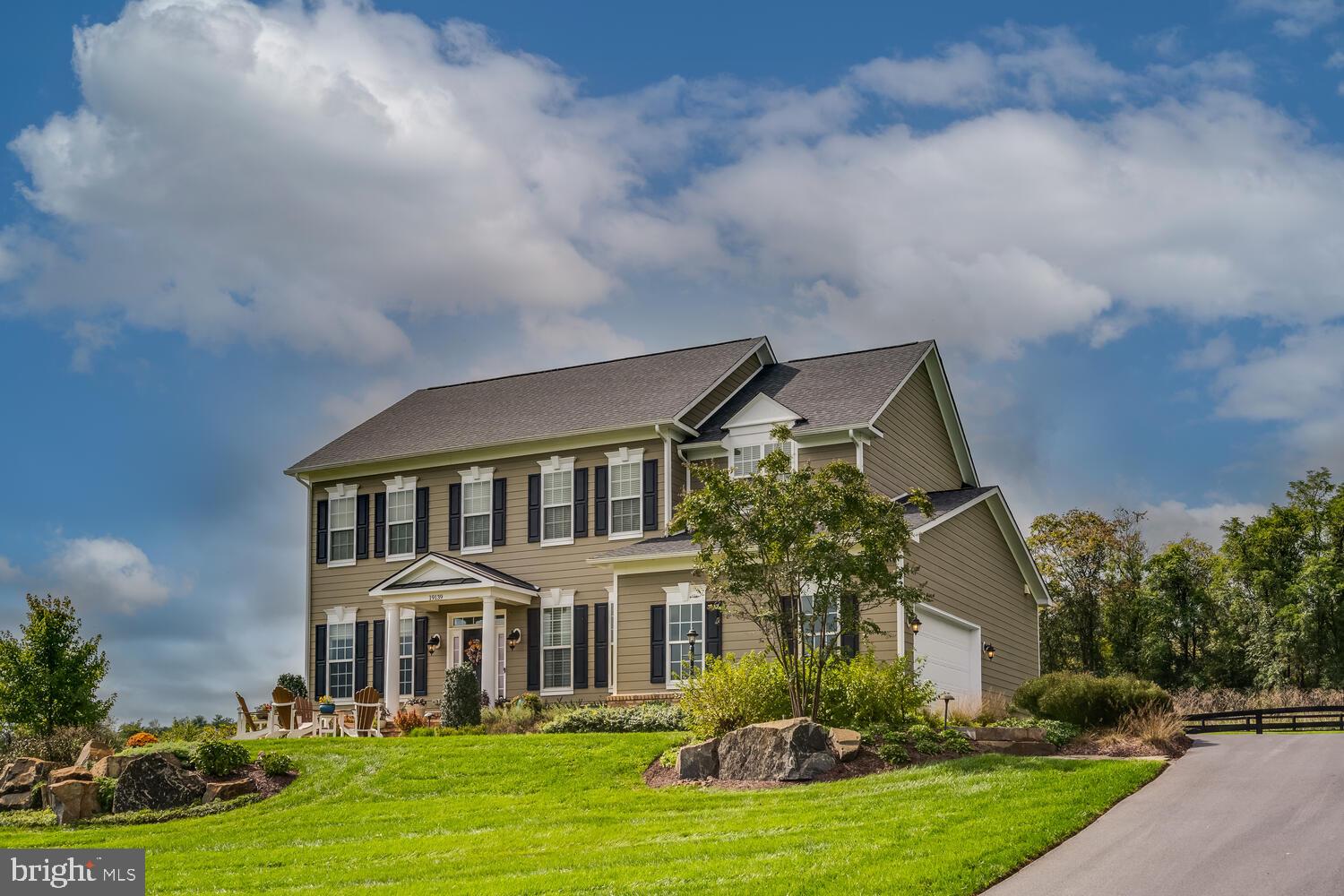 BLACK OAK CREEK - Residential