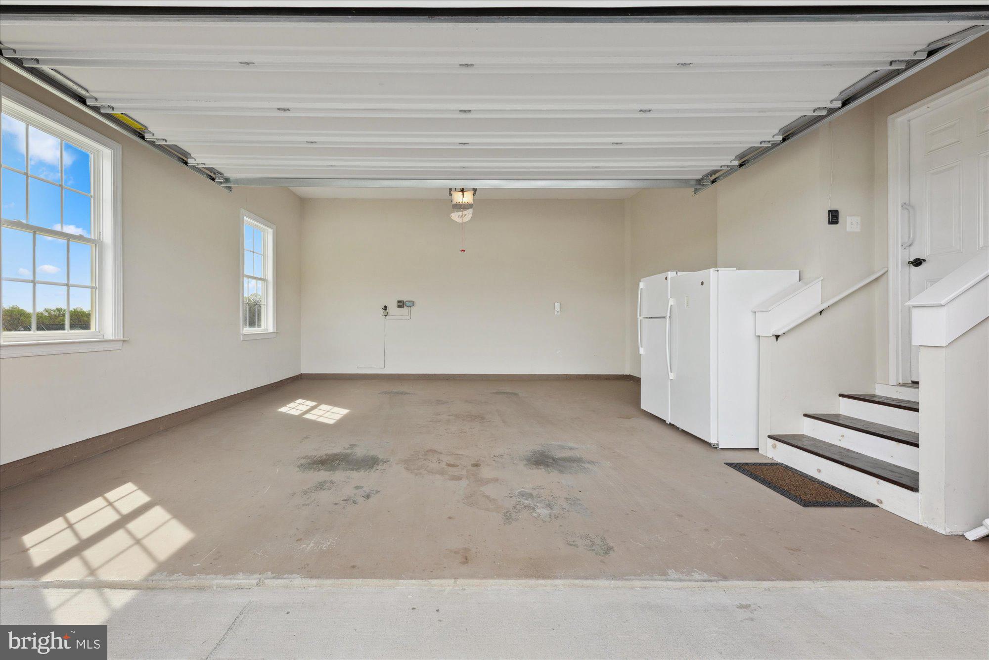 BLACK OAK CREEK - Residential