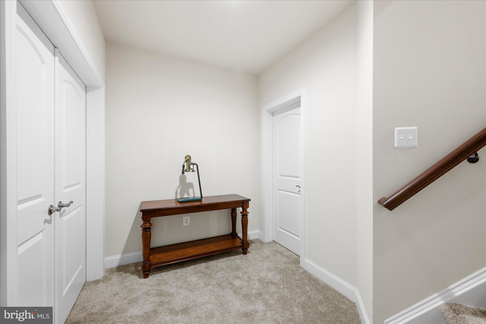 BLACK OAK CREEK - Residential