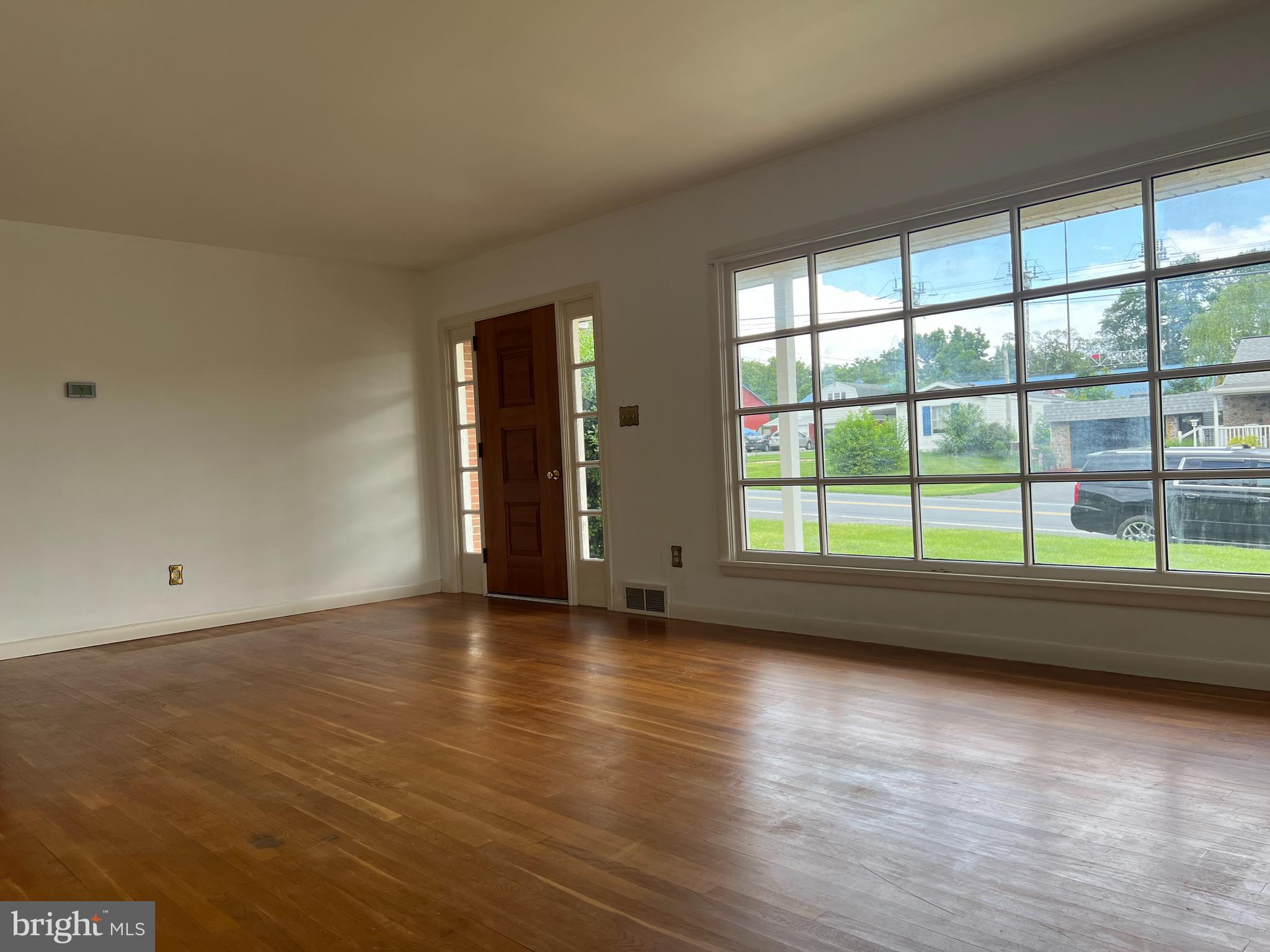 140 E HARRISBURG AVENUE