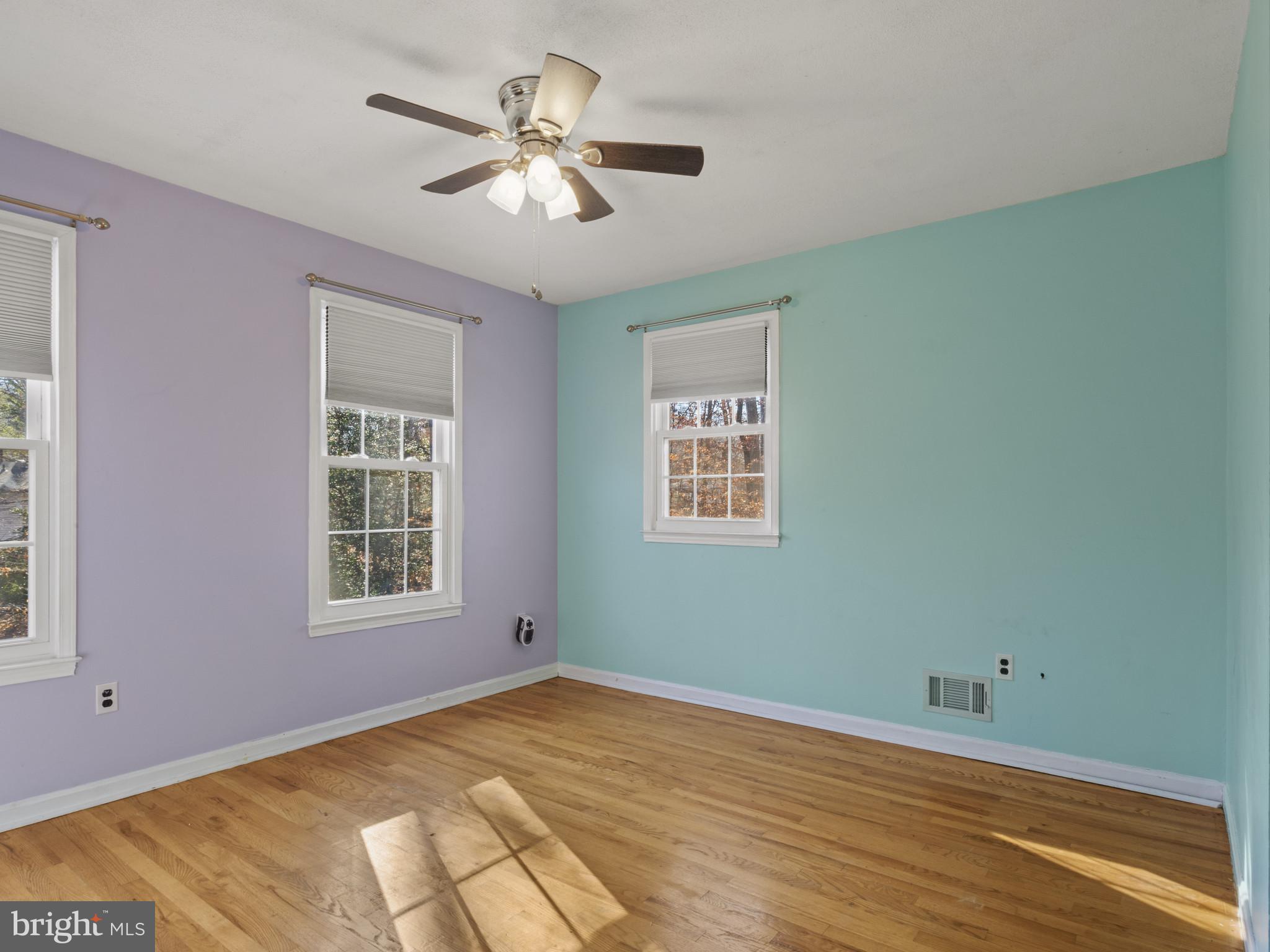 MT CARMEL WOODS - Residential