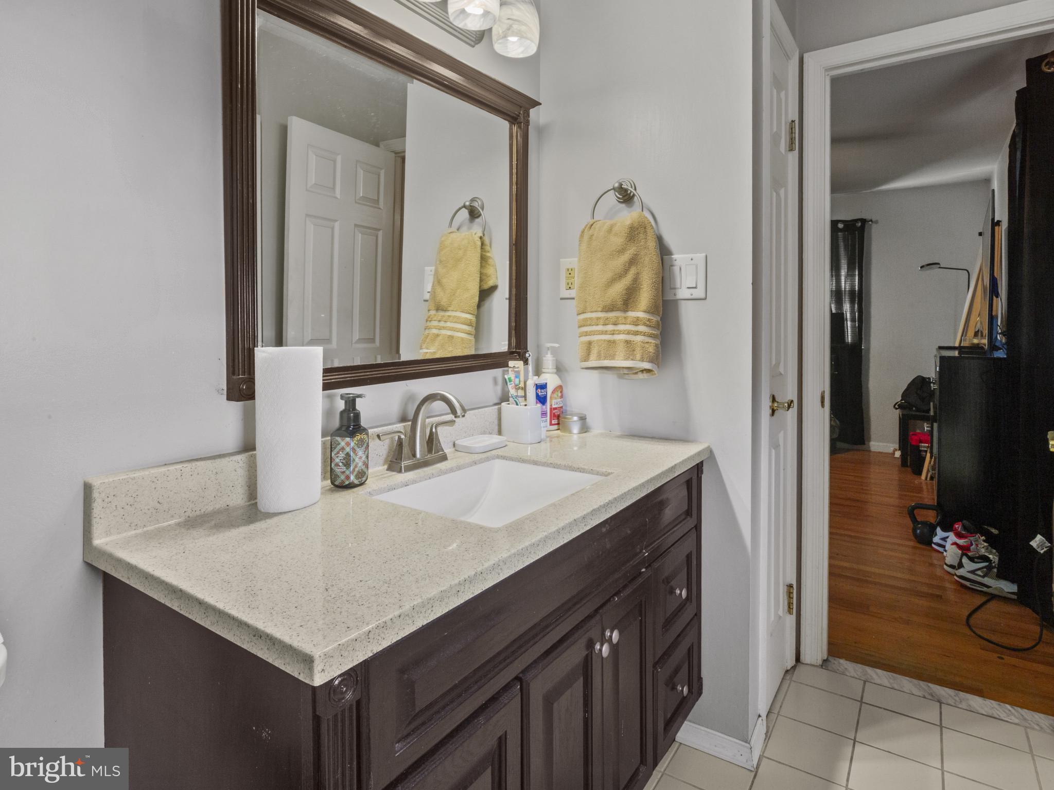 MT CARMEL WOODS - Residential