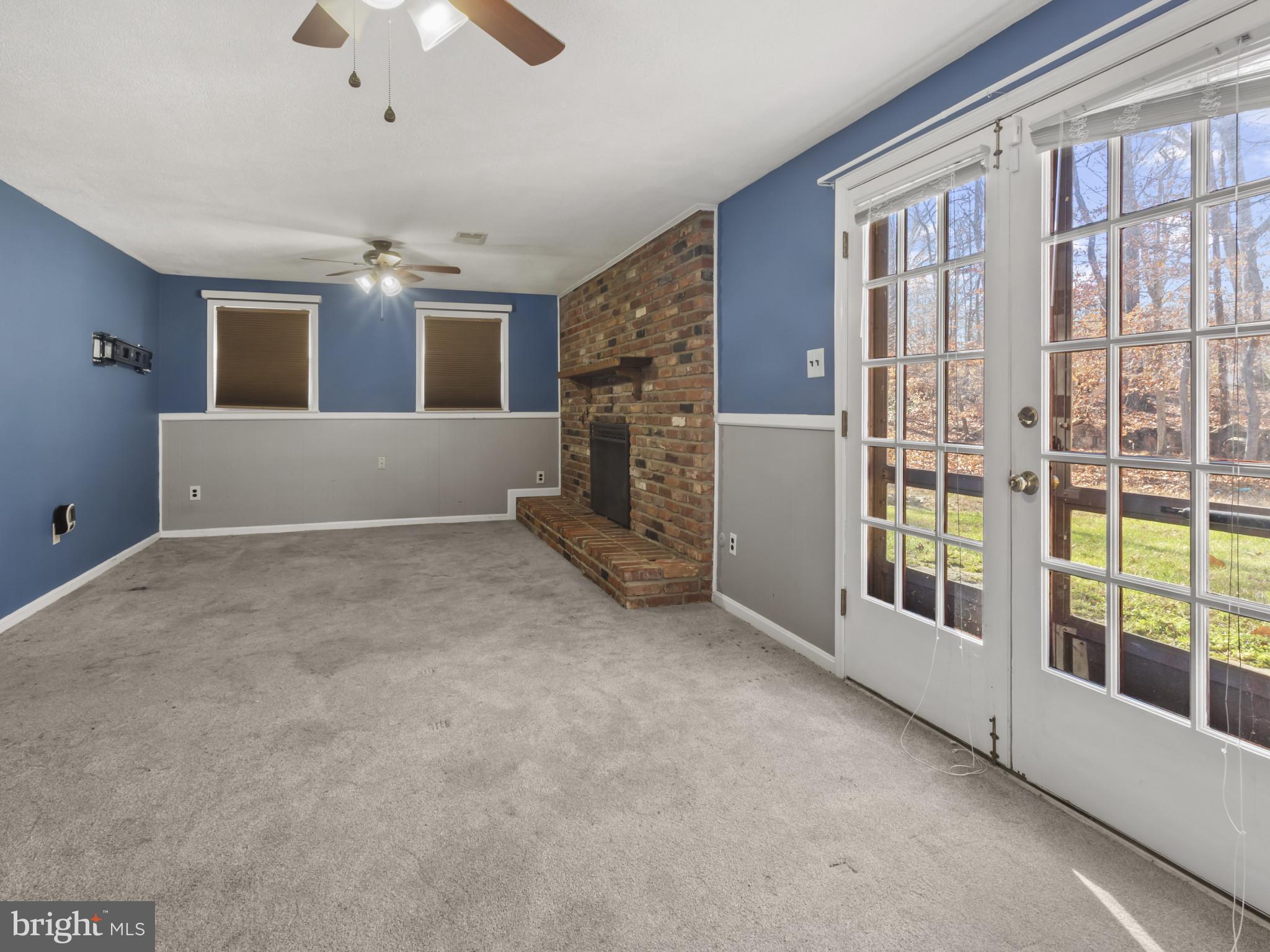 MT CARMEL WOODS - Residential